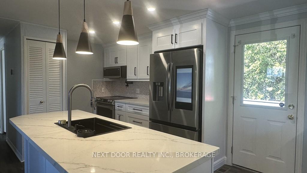 Photo 5 of 2 Pebble Beach Parkway, South Huron, Stephen — HOMEH