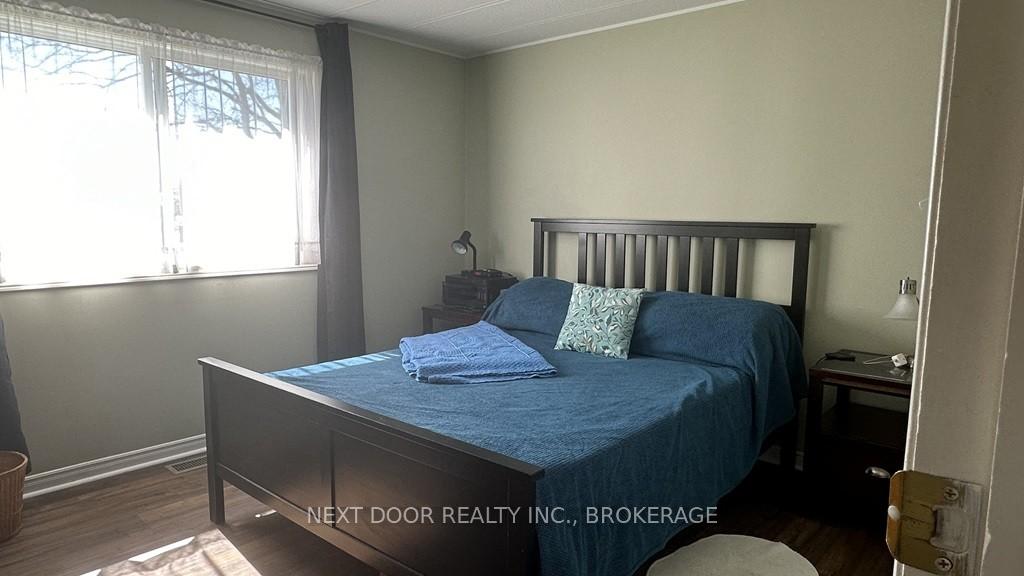 Photo 11 of 2 Pebble Beach Parkway, South Huron, Stephen — HOMEH