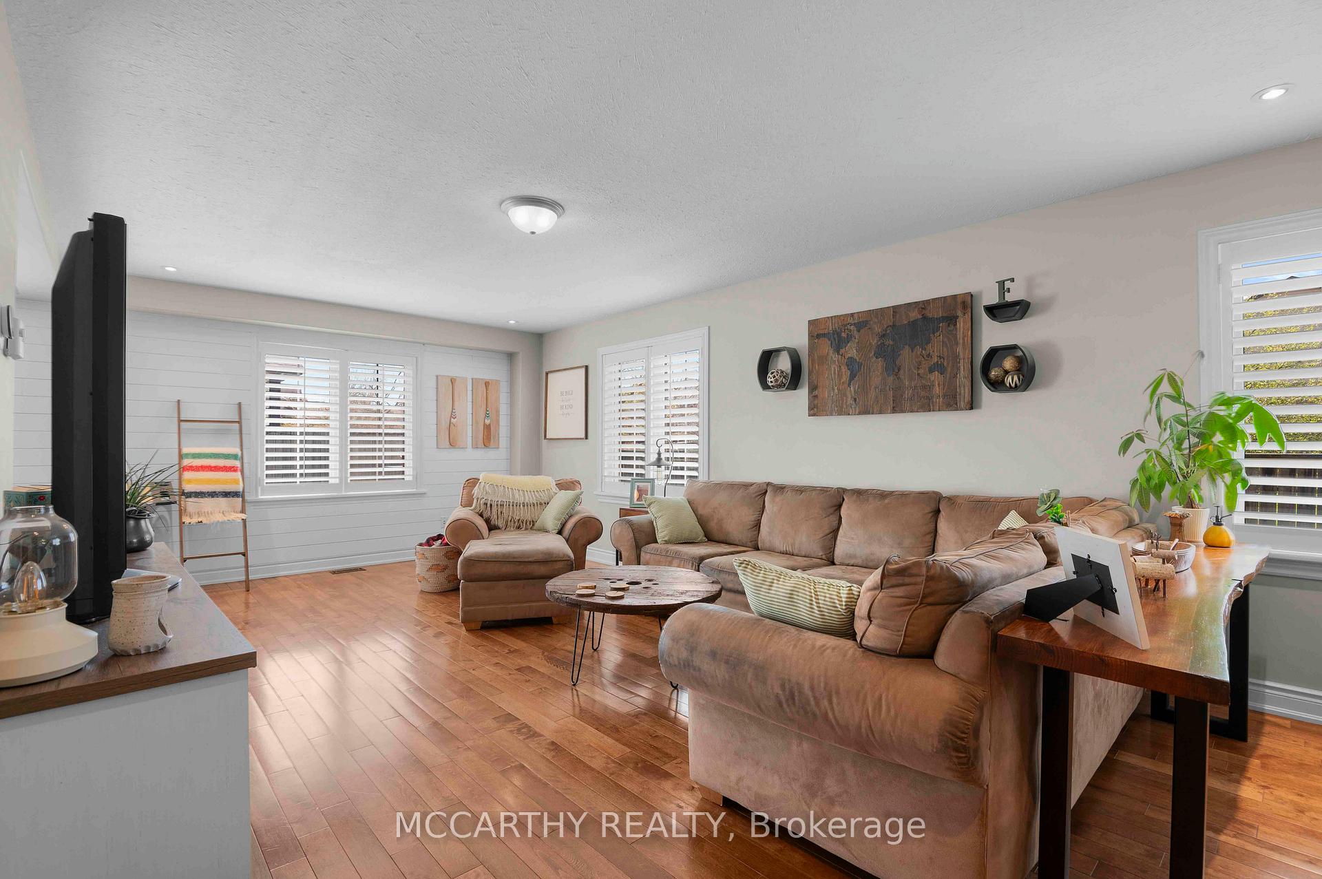 Photo 20 of 183 Muriel Street, Shelburne — HOMEH