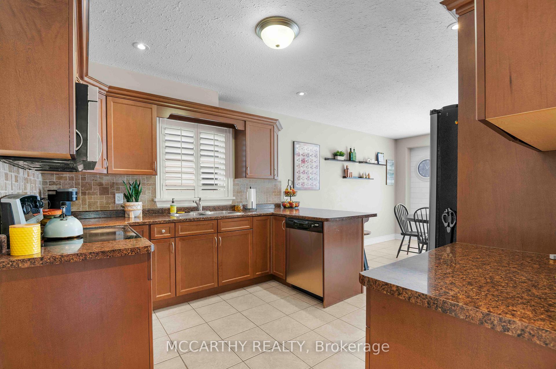 Photo 23 of 183 Muriel Street, Shelburne — HOMEH