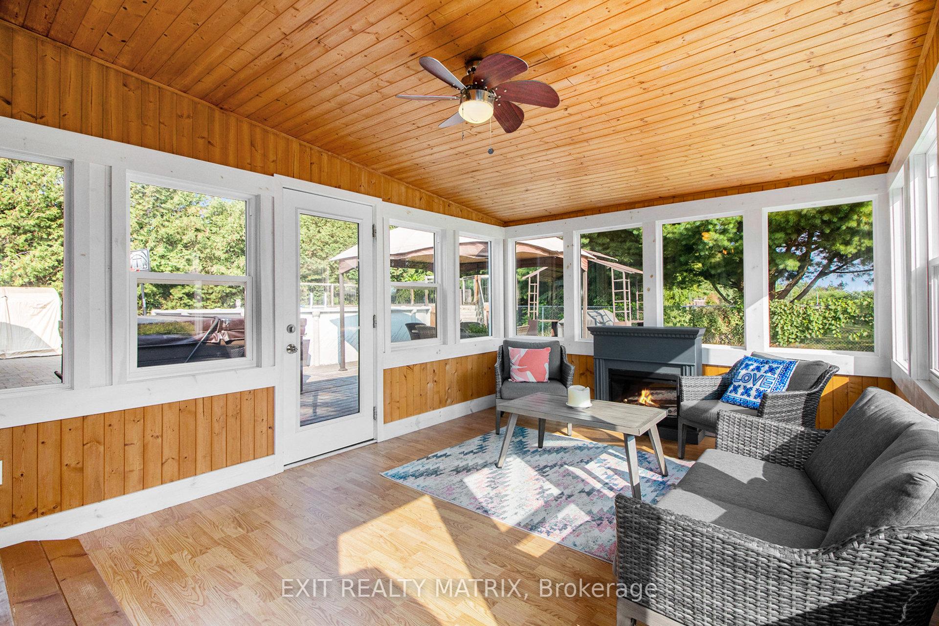 Photo 8 of 24 Ste Therese Boulevard, Embrun — HOMEH