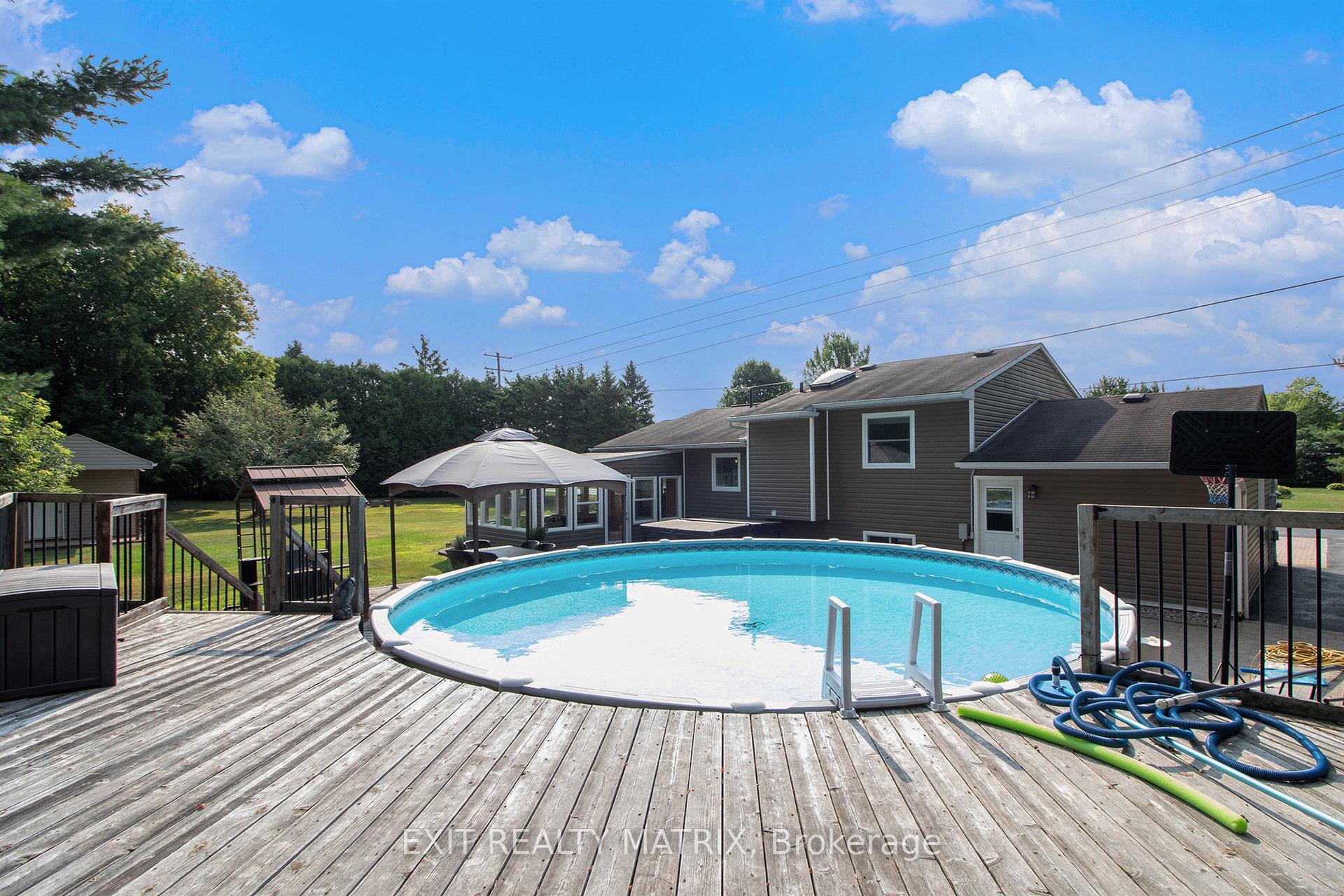 Photo 18 of 24 Ste Therese Boulevard, Embrun — HOMEH