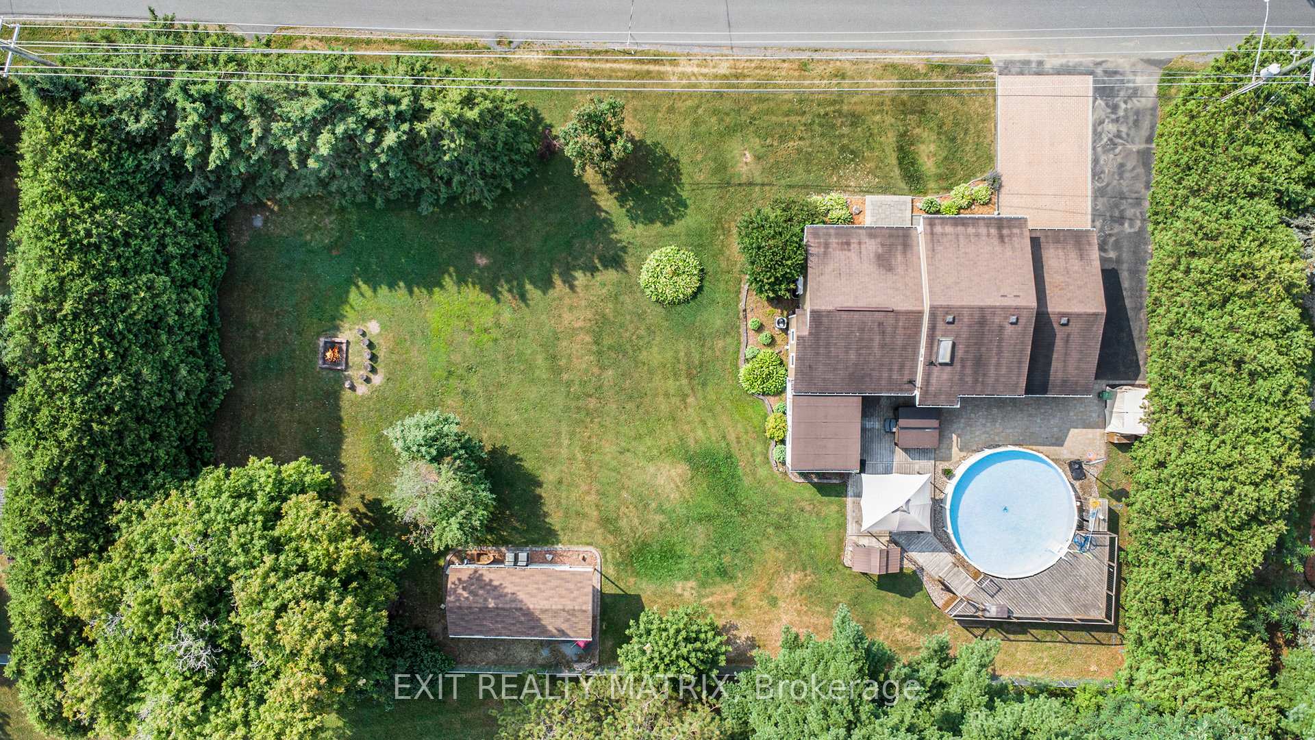 Photo 27 of 24 Ste Therese Boulevard, Embrun — HOMEH