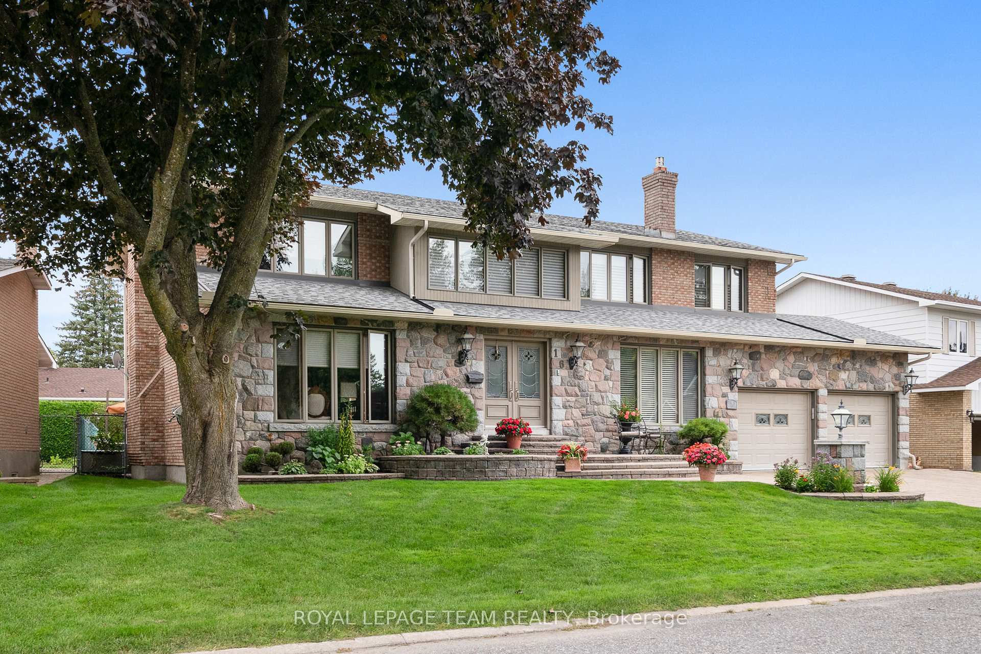 Photo 3 of 16 Jeremiah Place, Ottawa, Sheahan Estates/Trend Village — HOMEH