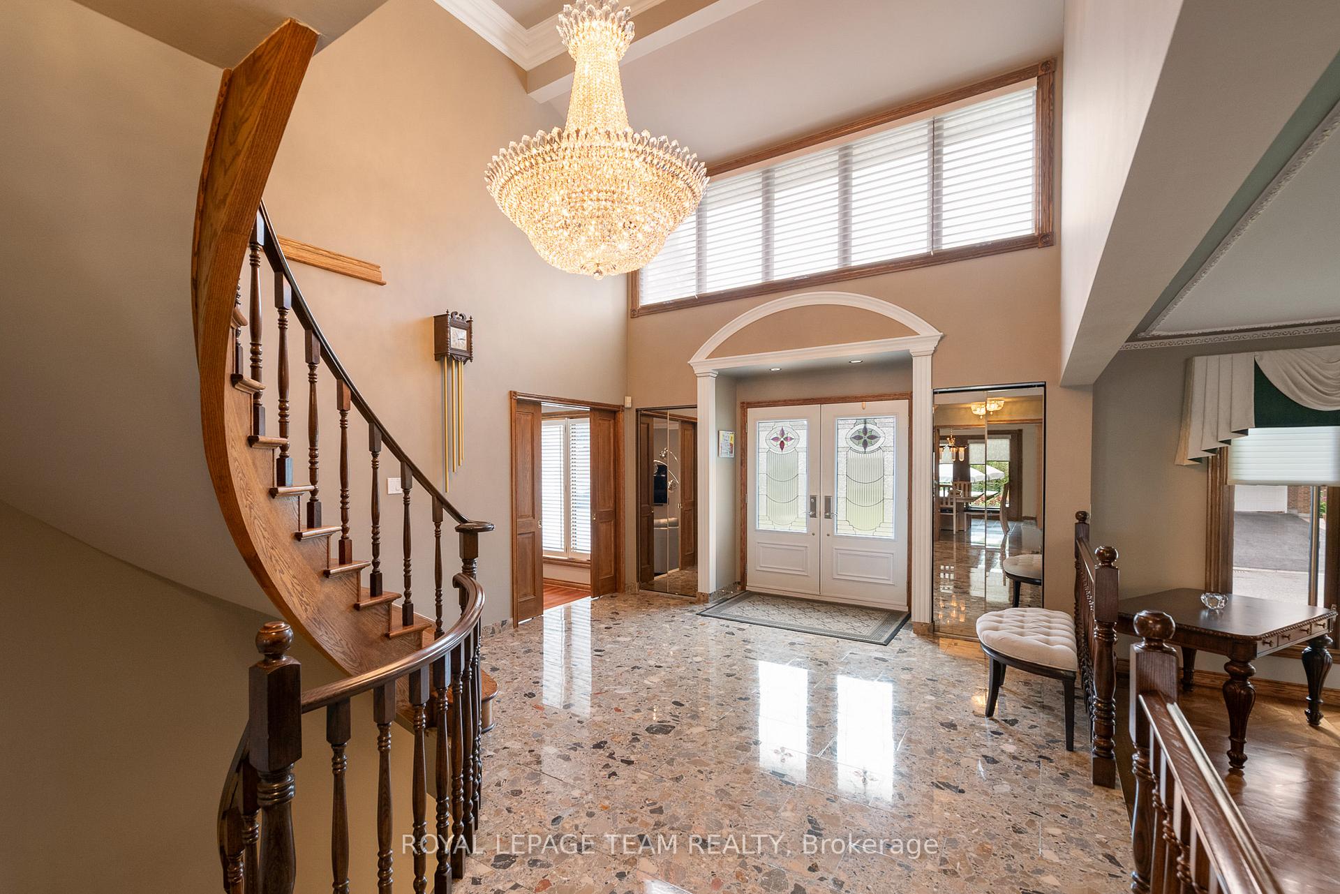 Photo 6 of 16 Jeremiah Place, Ottawa, Sheahan Estates/Trend Village — HOMEH