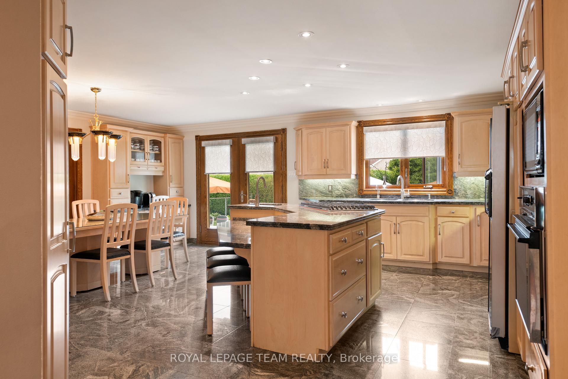 Photo 22 of 16 Jeremiah Place, Ottawa, Sheahan Estates/Trend Village — HOMEH