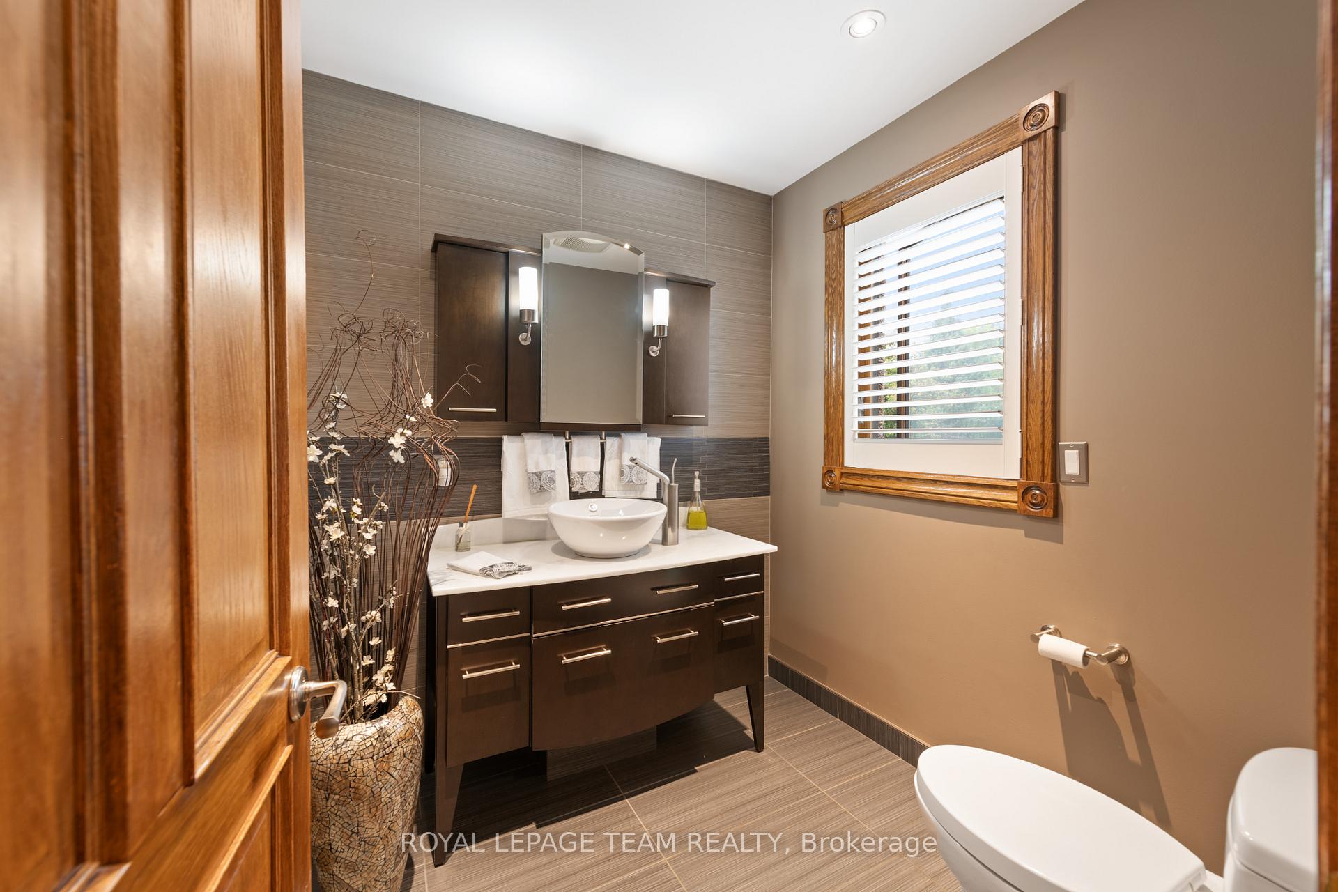 Photo 24 of 16 Jeremiah Place, Ottawa, Sheahan Estates/Trend Village — HOMEH