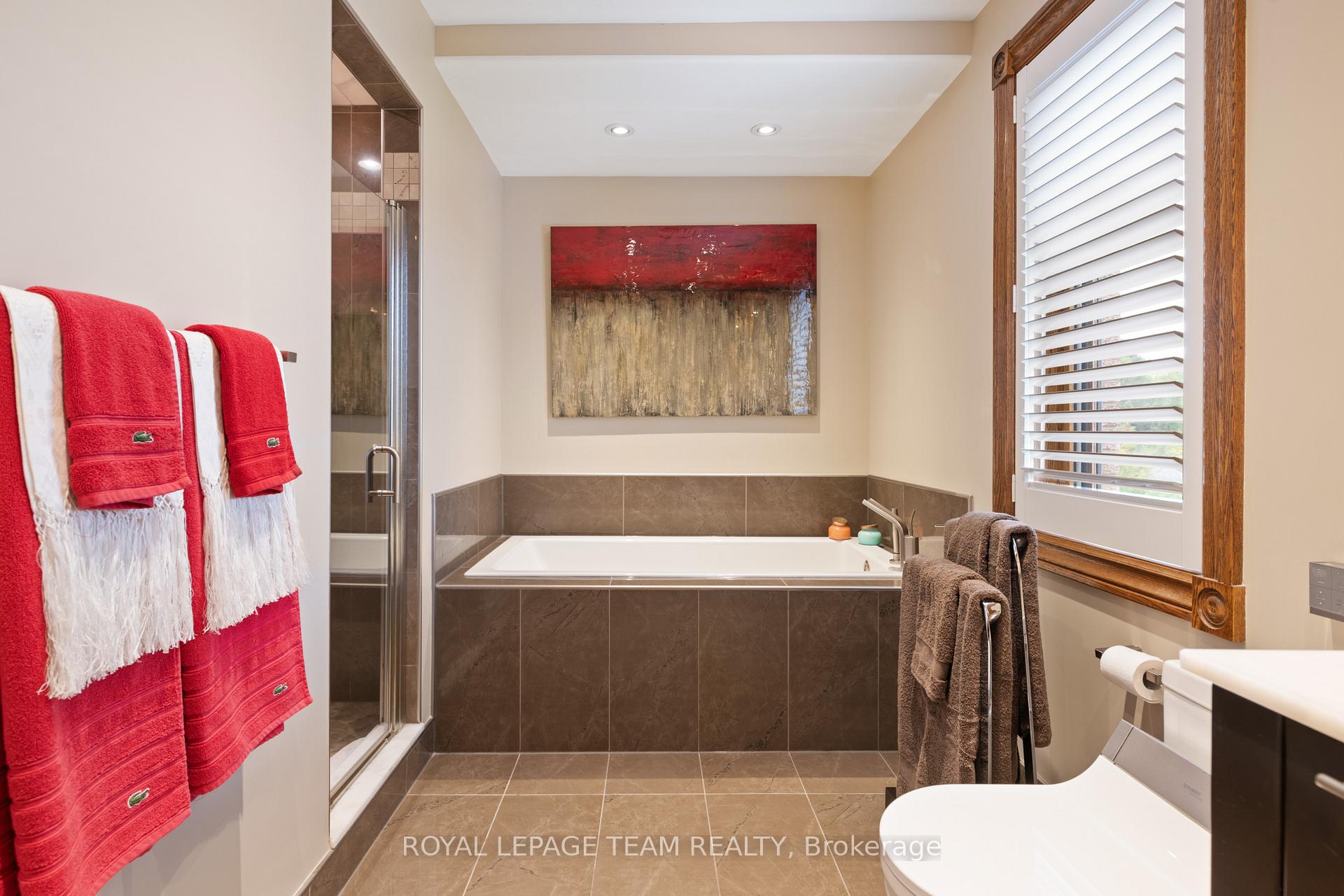 Photo 32 of 16 Jeremiah Place, Ottawa, Sheahan Estates/Trend Village — HOMEH