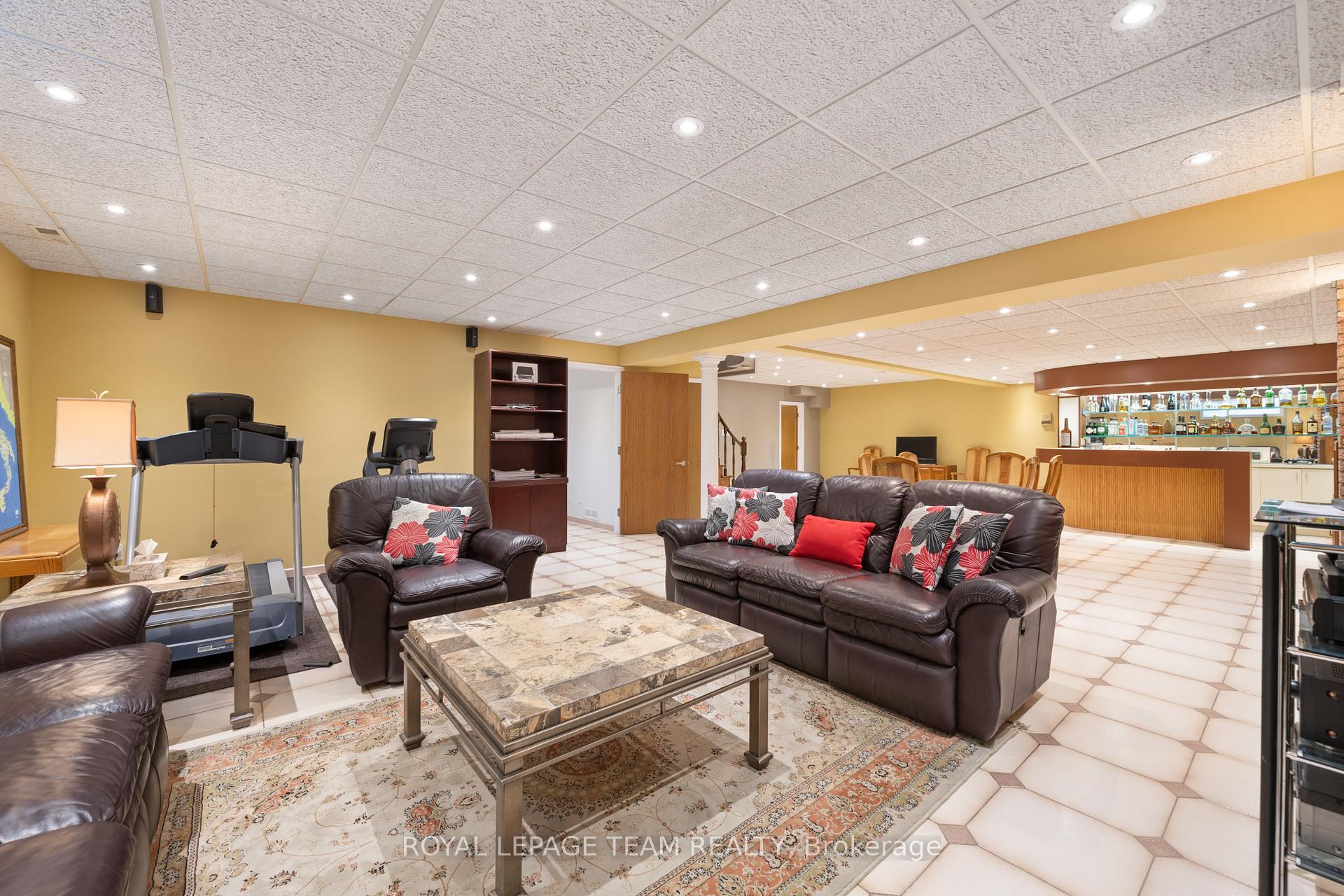 Photo 43 of 16 Jeremiah Place, Ottawa, Sheahan Estates/Trend Village — HOMEH
