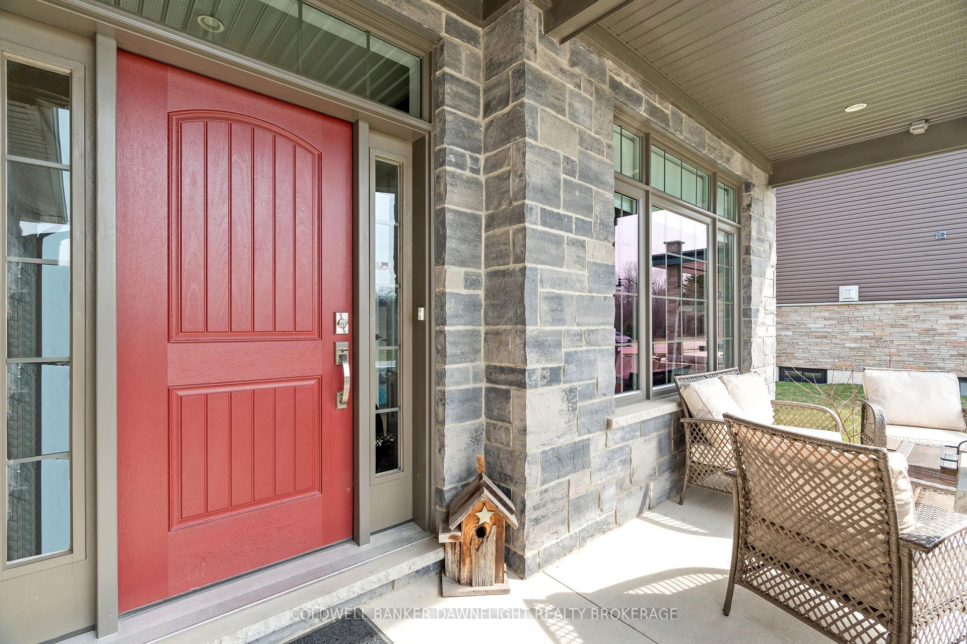 Photo 3 of 303 Hazelton Lane, South Huron, Exeter — HOMEH