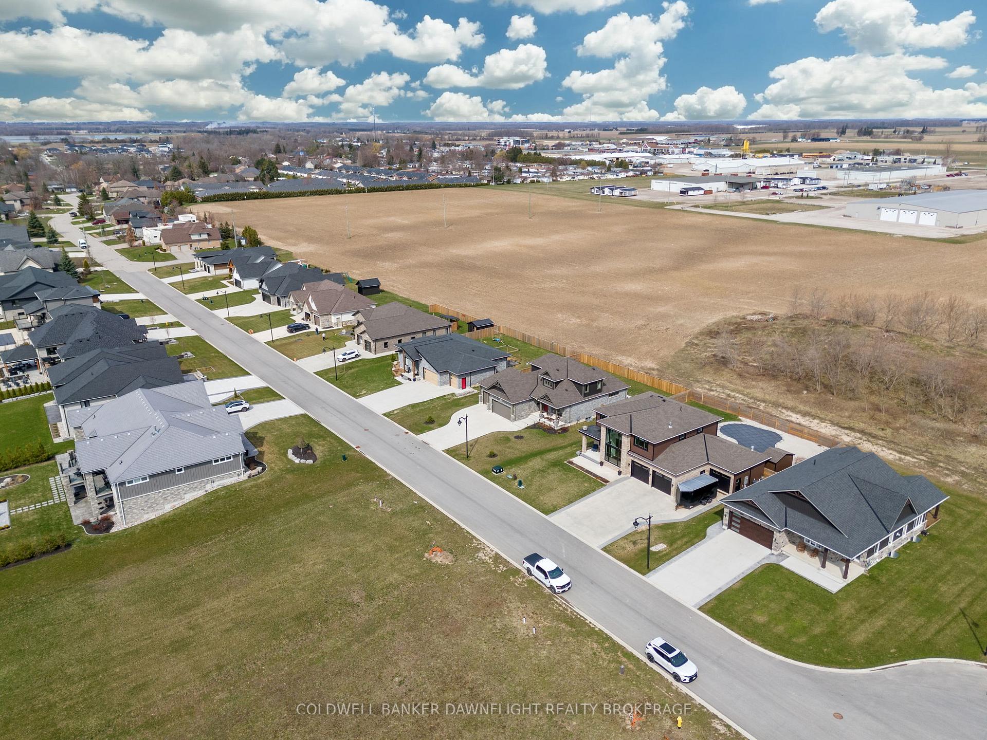Photo 43 of 303 Hazelton Lane, South Huron, Exeter — HOMEH