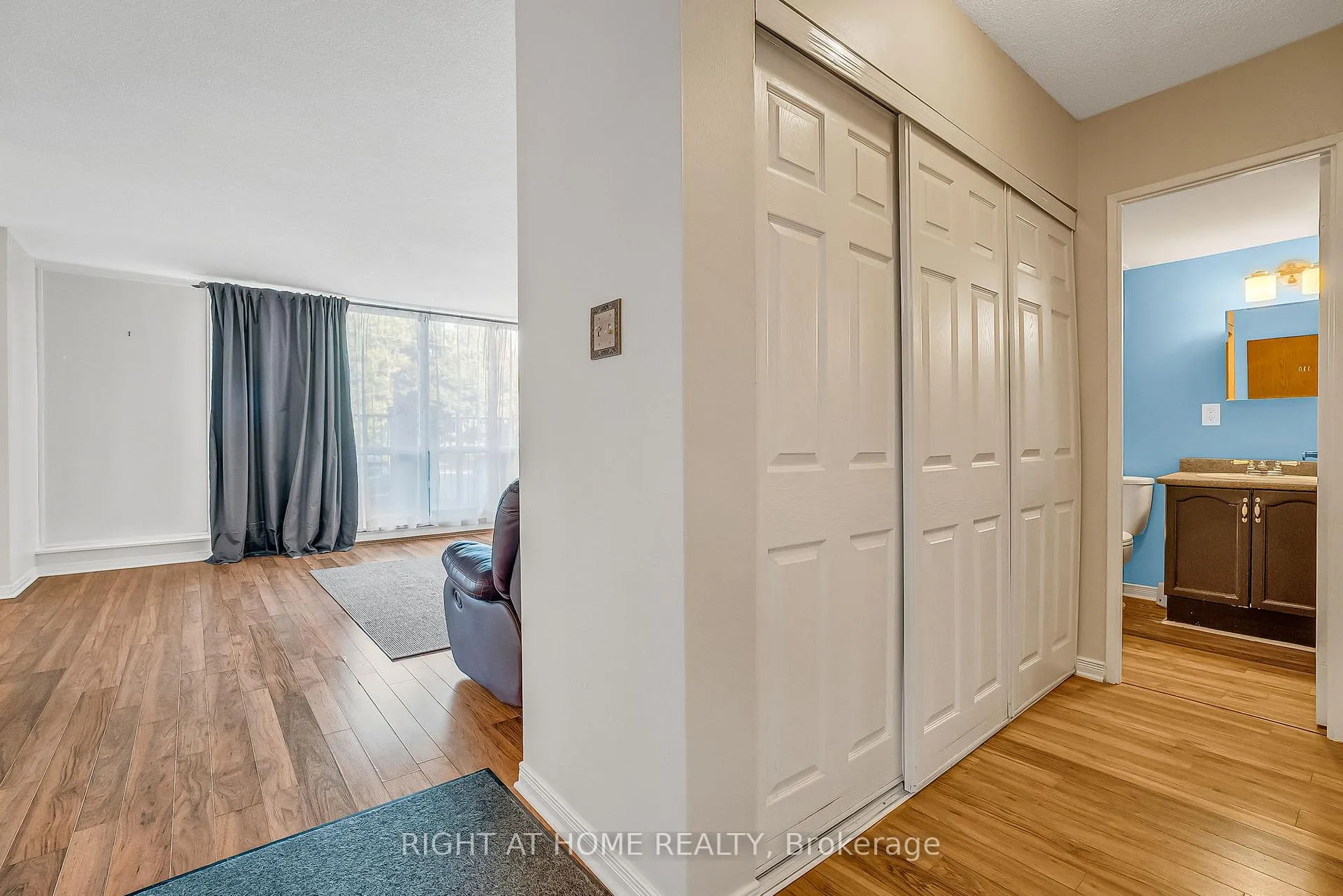 Photo 18 of Unit 110, 454 Centre Street S, Oshawa, Central — HOMEH