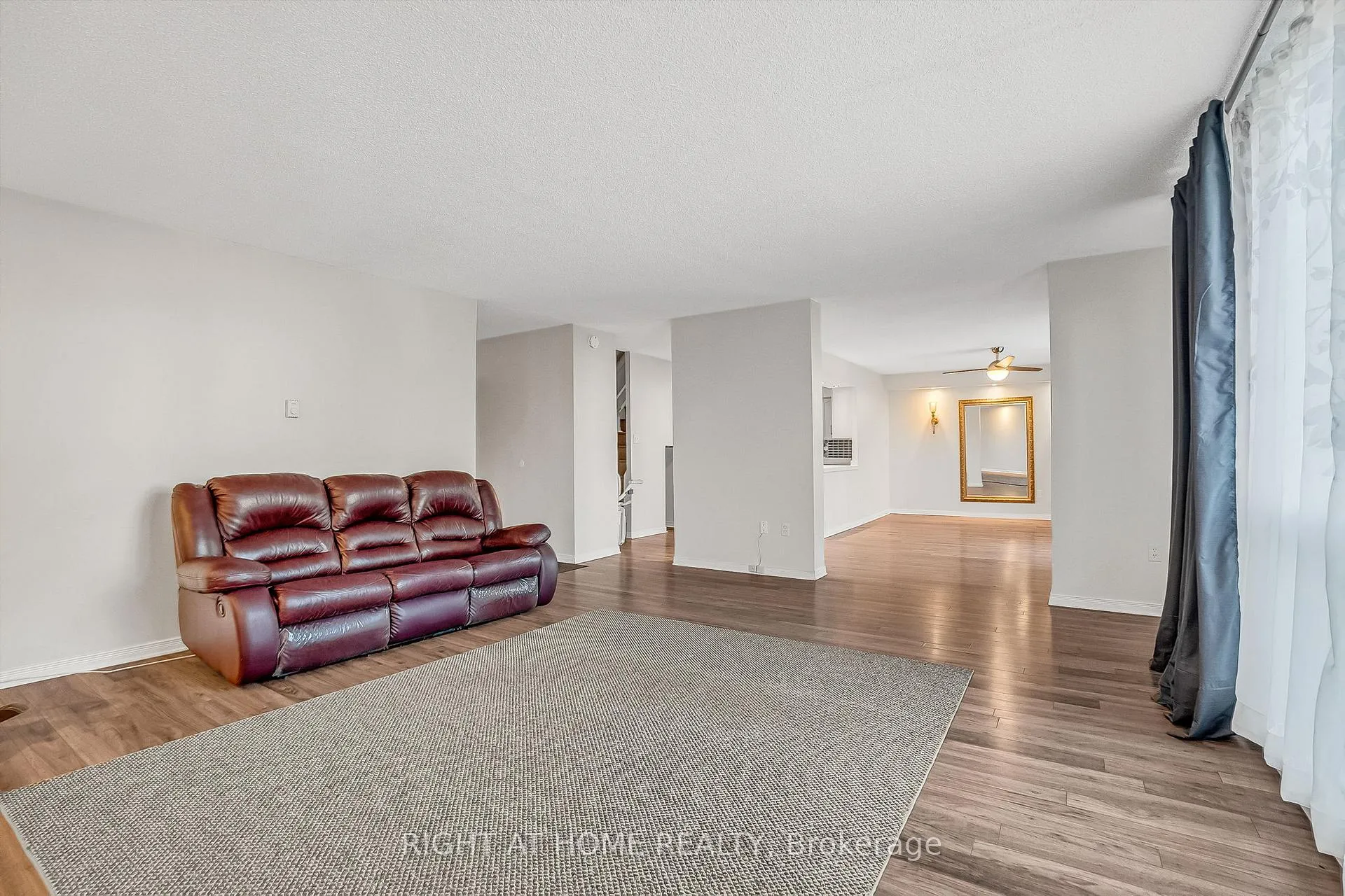 Photo 26 of Unit 110, 454 Centre Street S, Oshawa, Central — HOMEH