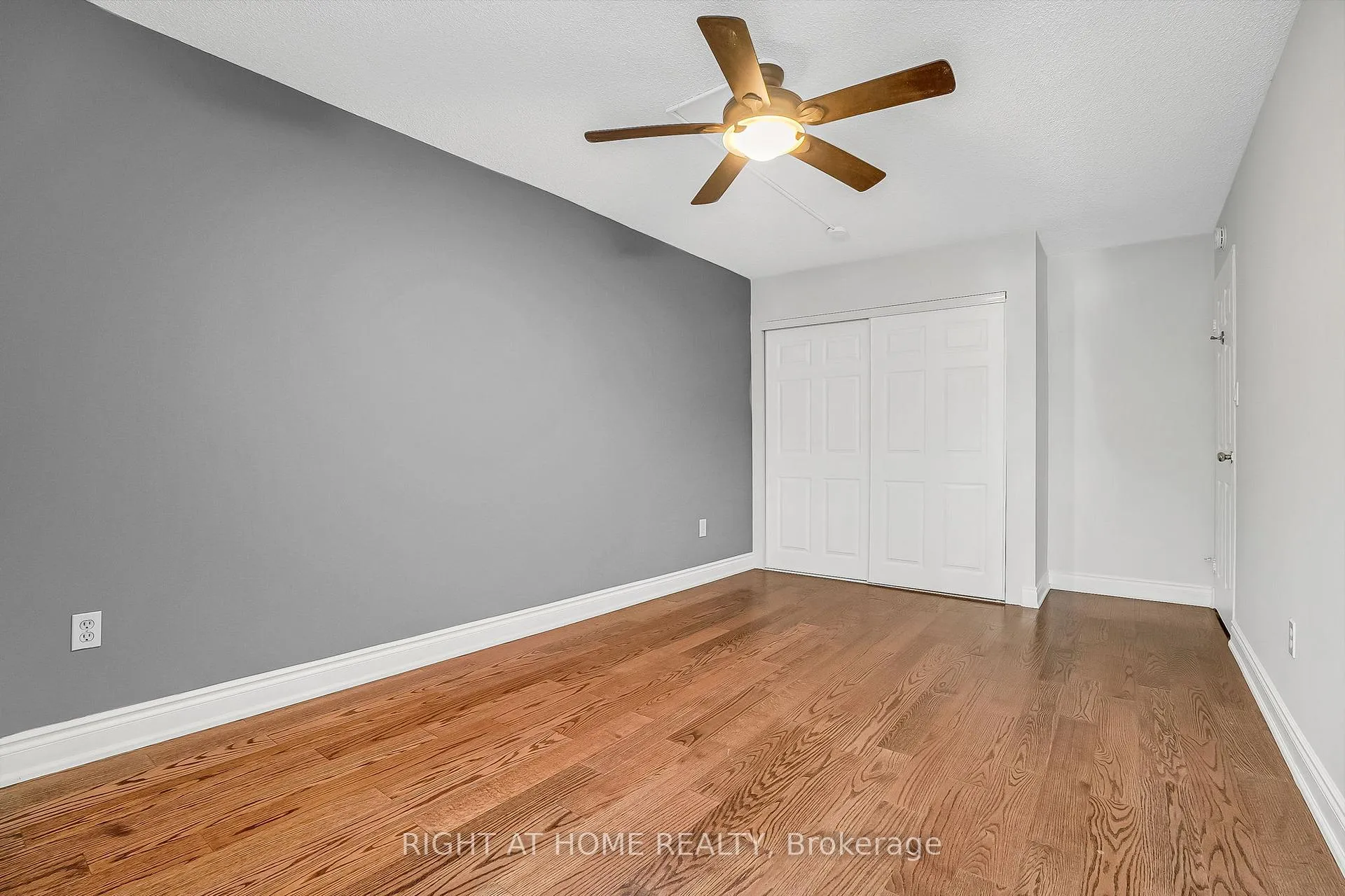 Photo 55 of Unit 110, 454 Centre Street S, Oshawa, Central — HOMEH