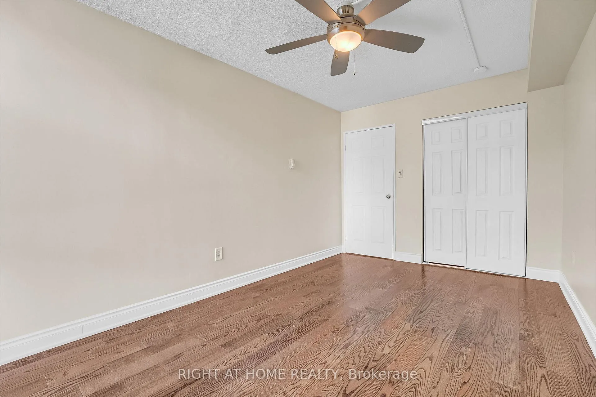 Photo 58 of Unit 110, 454 Centre Street S, Oshawa, Central — HOMEH