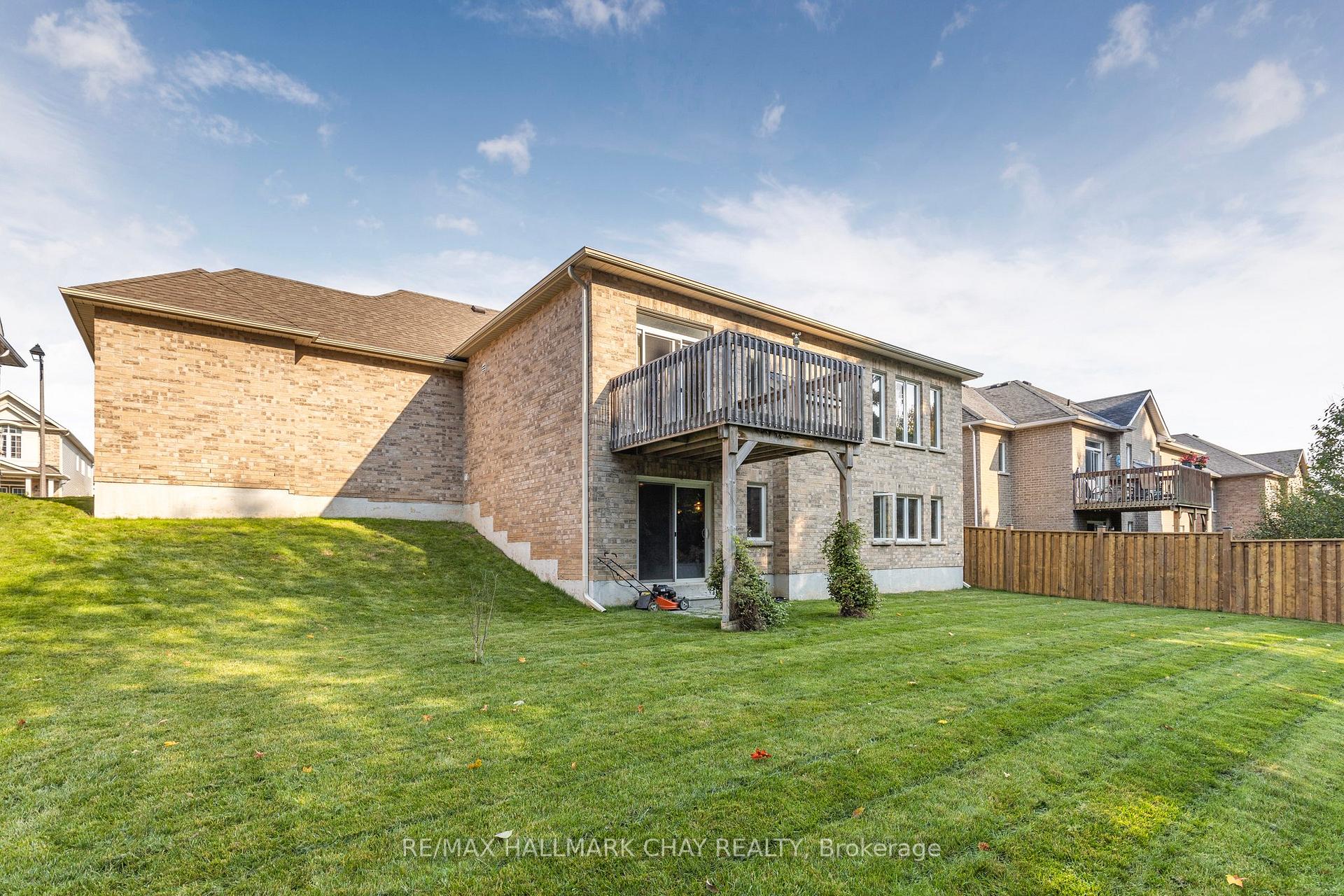 Photo 2 of 133 Johnson Drive, Shelburne — HOMEH