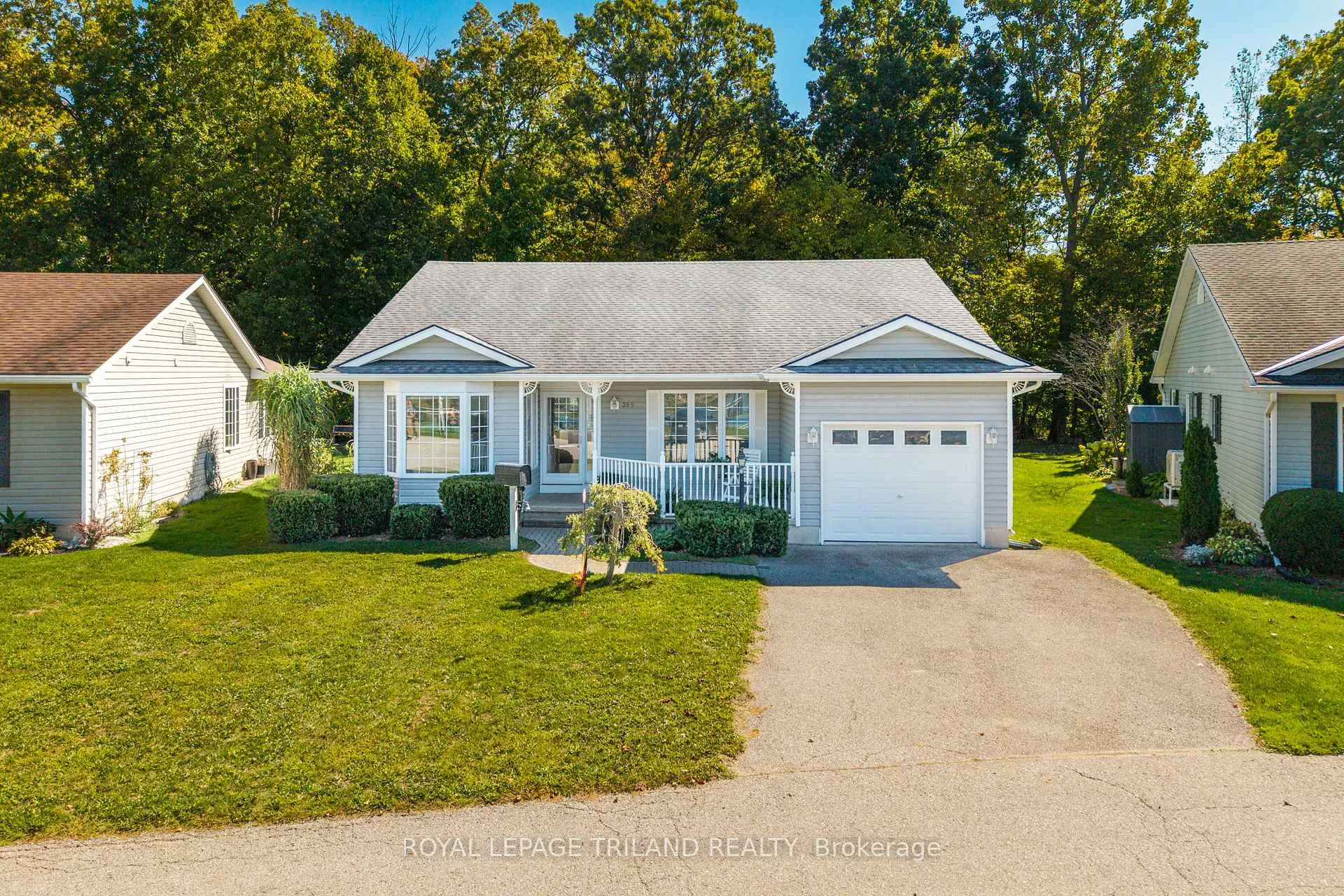 Photo 7 of 355 Shannon Boulevard, South Huron, Stephen — HOMEH