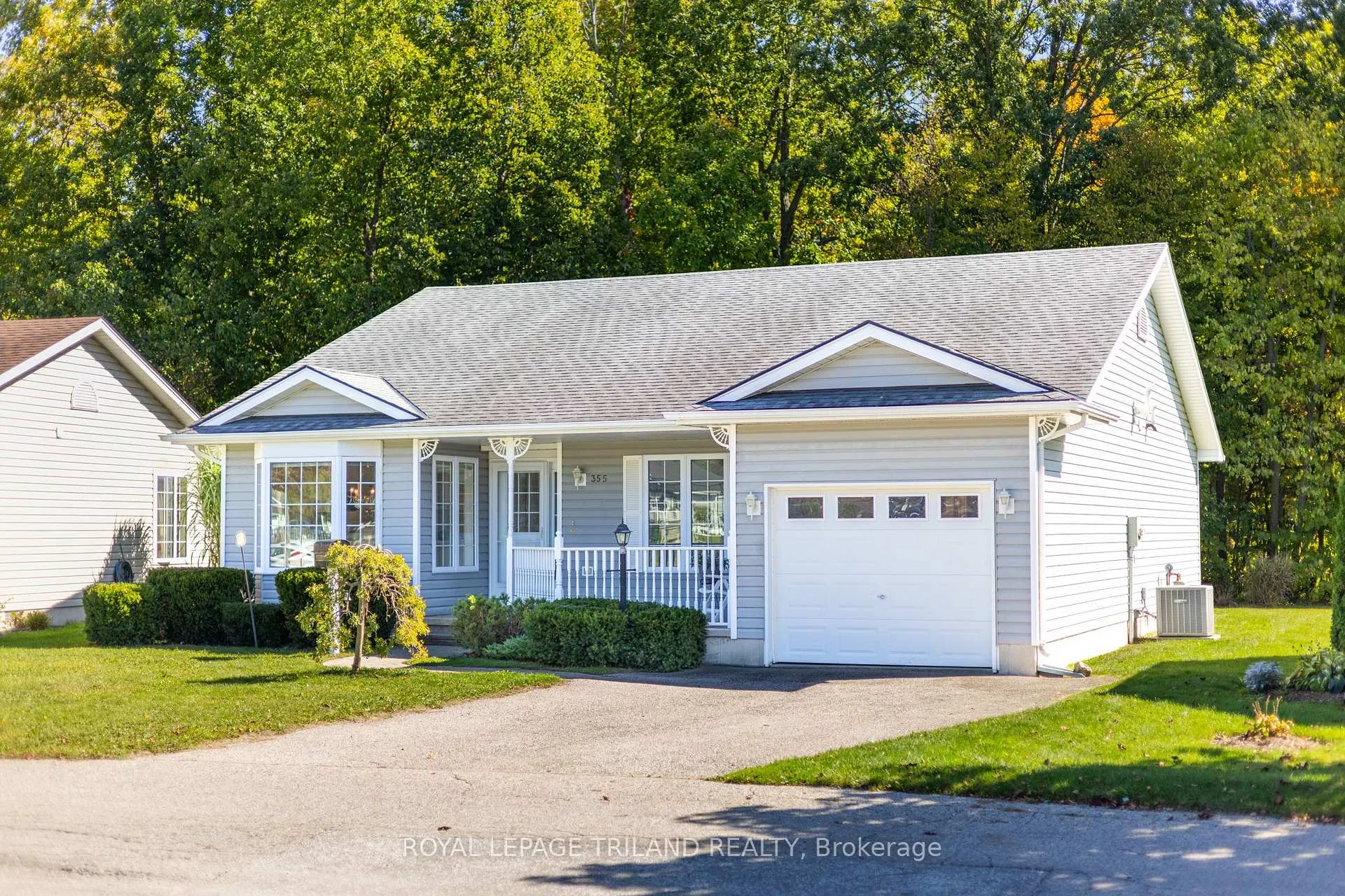 Photo 8 of 355 Shannon Boulevard, South Huron, Stephen — HOMEH