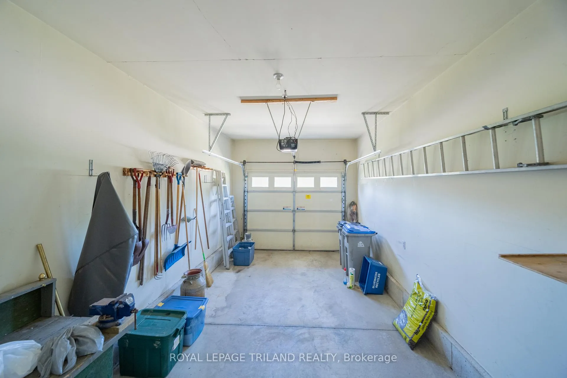 Photo 33 of 355 Shannon Boulevard, South Huron, Stephen — HOMEH