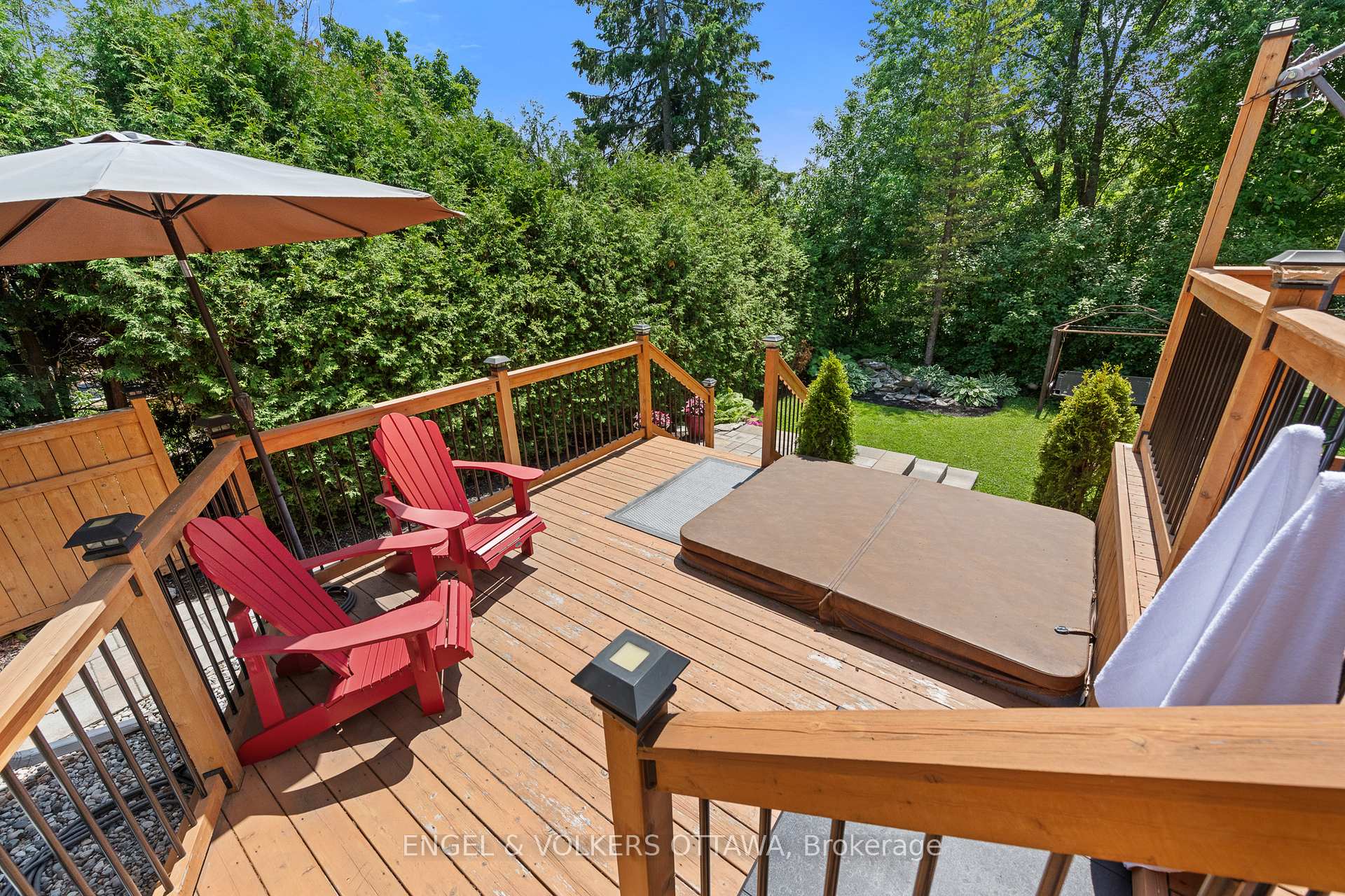 Photo 38 of 23 Dayton Crescent, Ottawa, Leslie Park — HOMEH