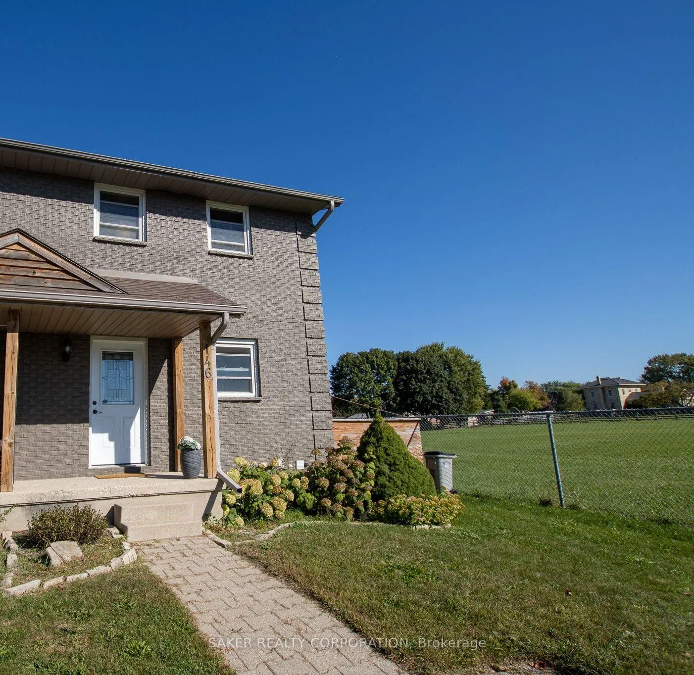 Photo 3 of 146 Simcoe Street, South Huron, Exeter — HOMEH