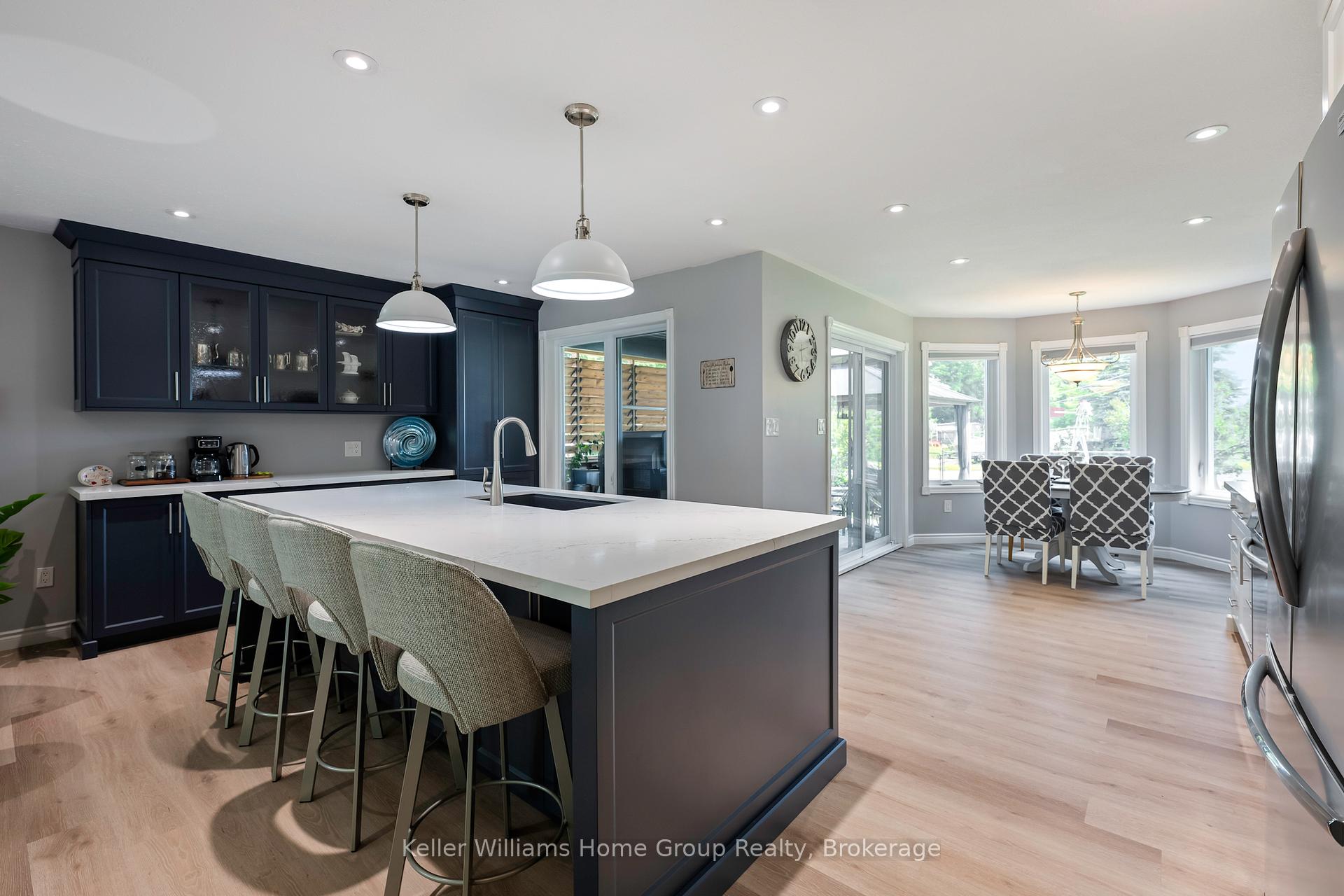 Photo 2 of 137 Third Avenue, Shelburne — HOMEH