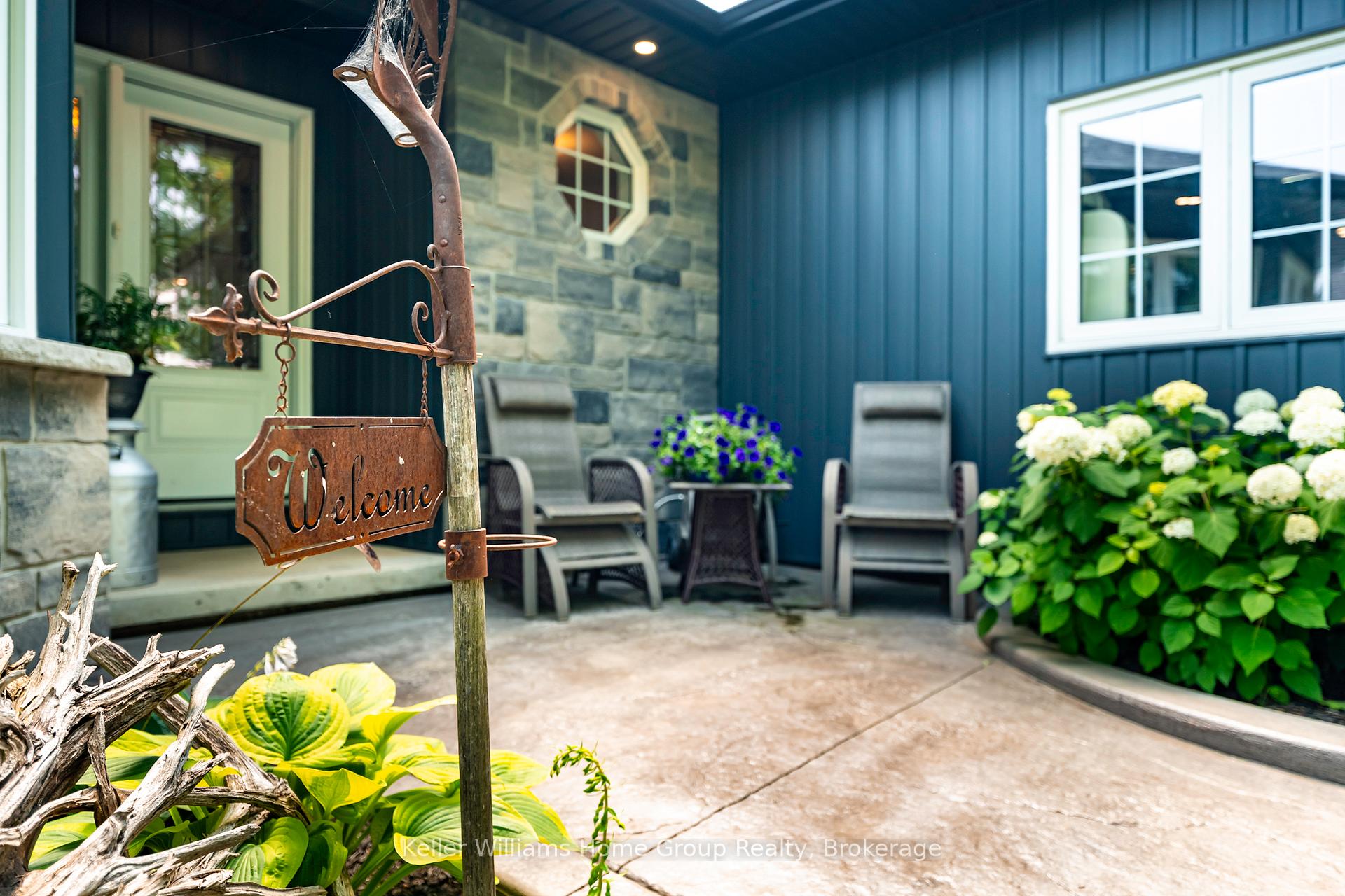 Photo 5 of 137 Third Avenue, Shelburne — HOMEH