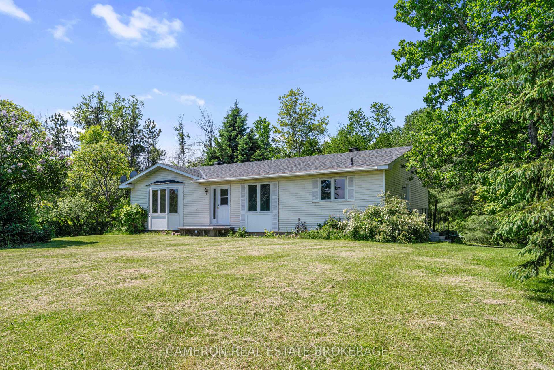 Photo 1 of 6050 Spring Creek Road, South Glengarry, South Glengarry (Charlottenburgh) Twp — HOMEH