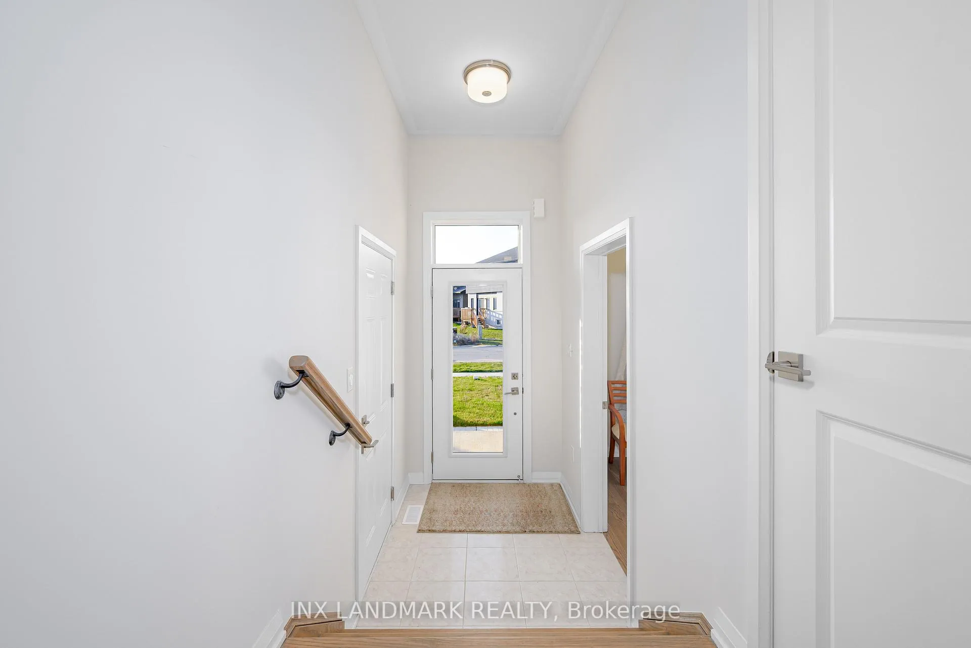 Photo 7 of 3727 Lakepoint Drive, Severn, West Shore — HOMEH
