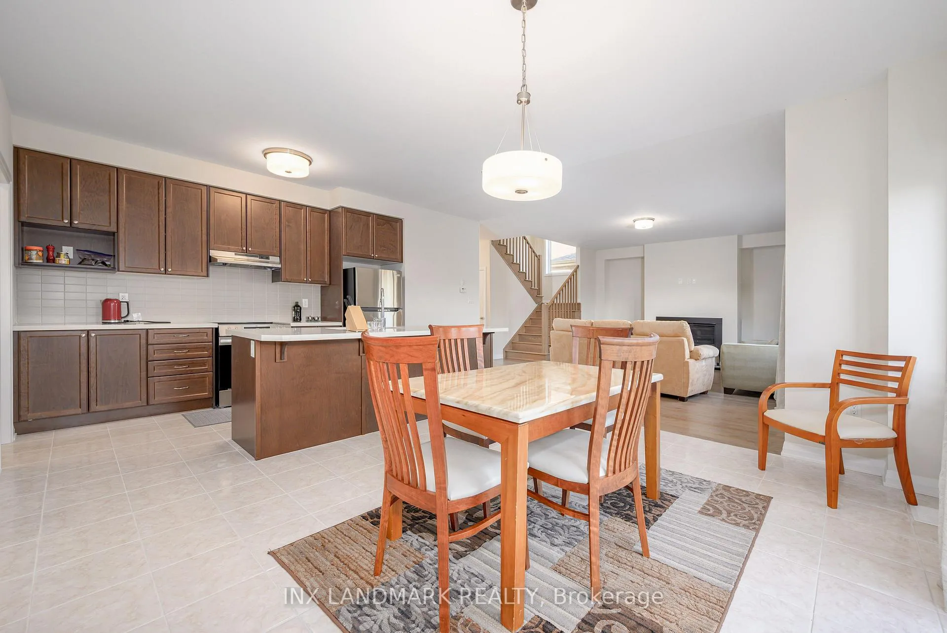 Photo 16 of 3727 Lakepoint Drive, Severn, West Shore — HOMEH