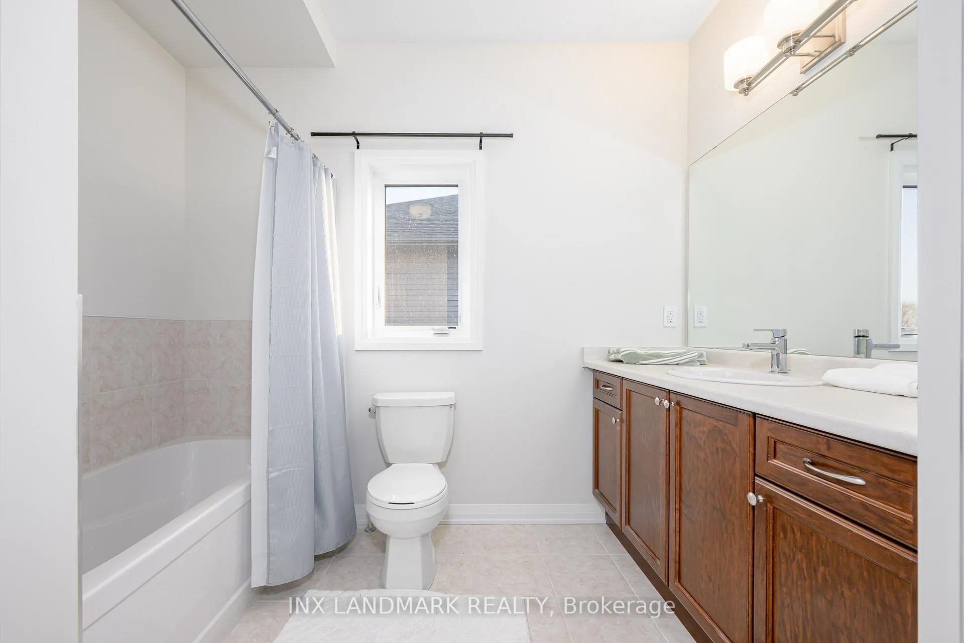Photo 32 of 3727 Lakepoint Drive, Severn, West Shore — HOMEH