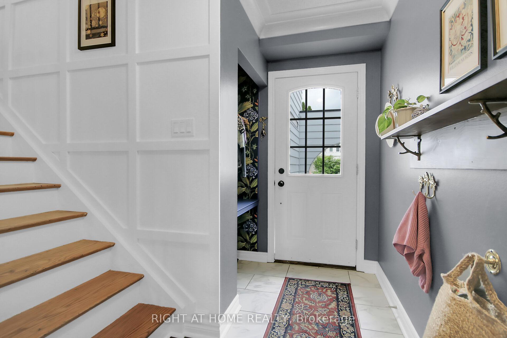 Photo 6 of 26 Grady Crescent, Ottawa, Sheahan Estates/Trend Village — HOMEH