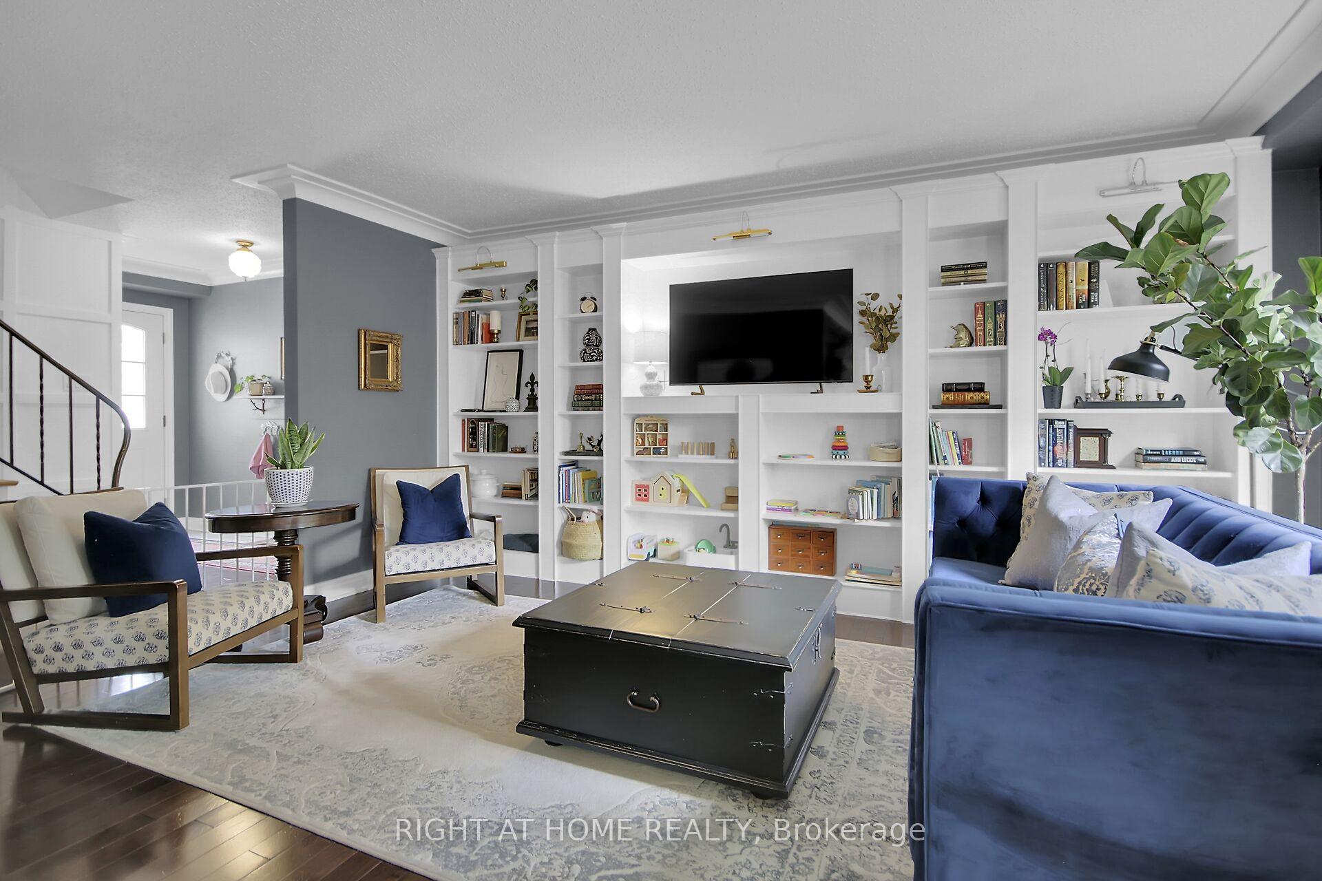 Photo 10 of 26 Grady Crescent, Ottawa, Sheahan Estates/Trend Village — HOMEH