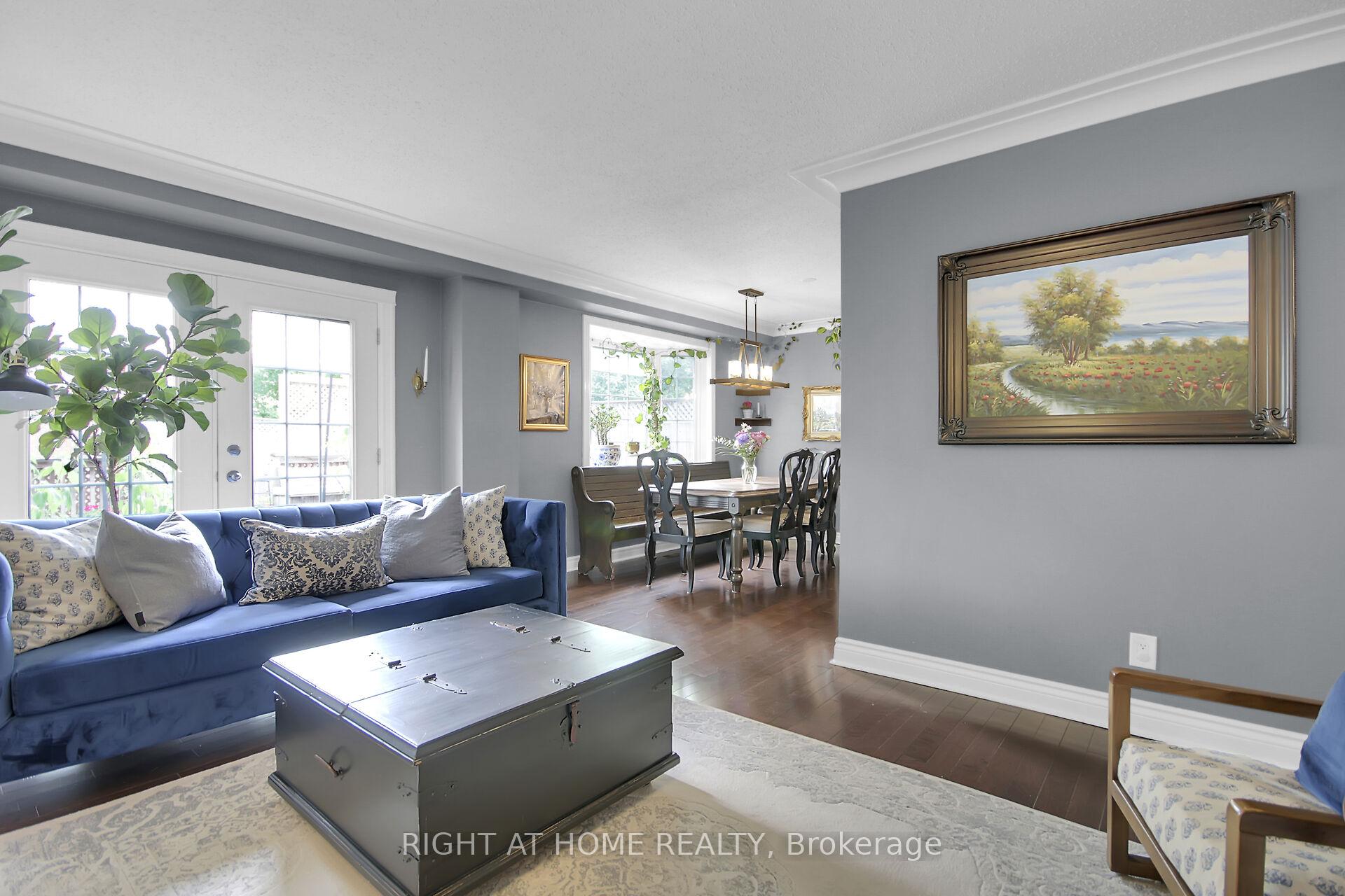 Photo 12 of 26 Grady Crescent, Ottawa, Sheahan Estates/Trend Village — HOMEH