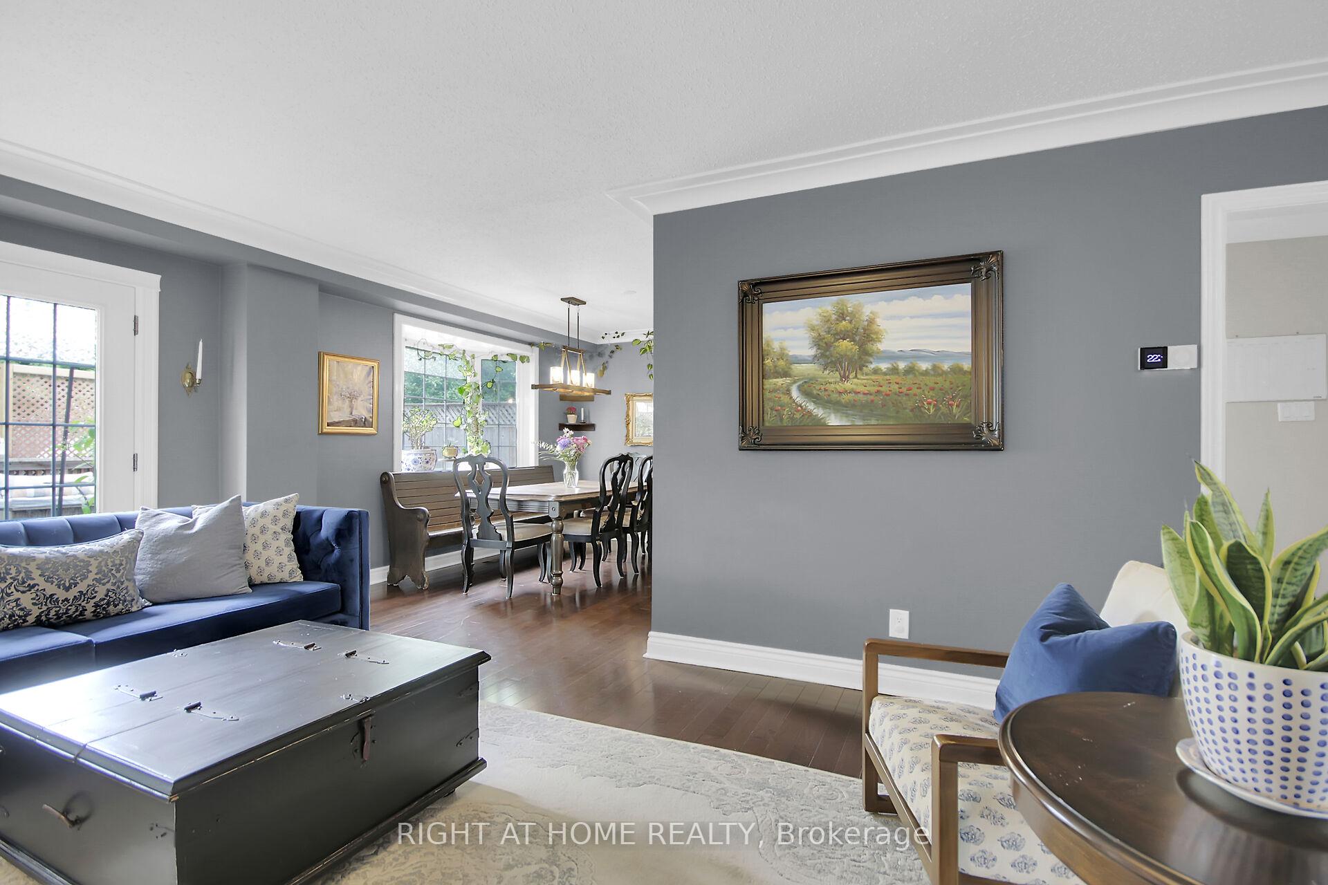 Photo 13 of 26 Grady Crescent, Ottawa, Sheahan Estates/Trend Village — HOMEH