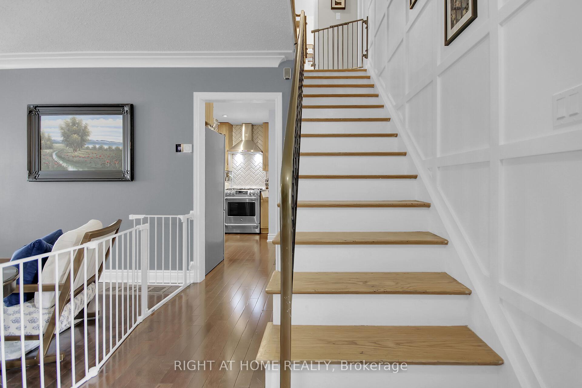 Photo 23 of 26 Grady Crescent, Ottawa, Sheahan Estates/Trend Village — HOMEH