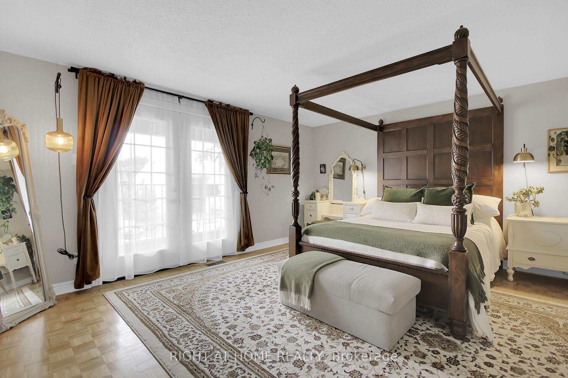 Photo 24 of 26 Grady Crescent, Ottawa, Sheahan Estates/Trend Village — HOMEH