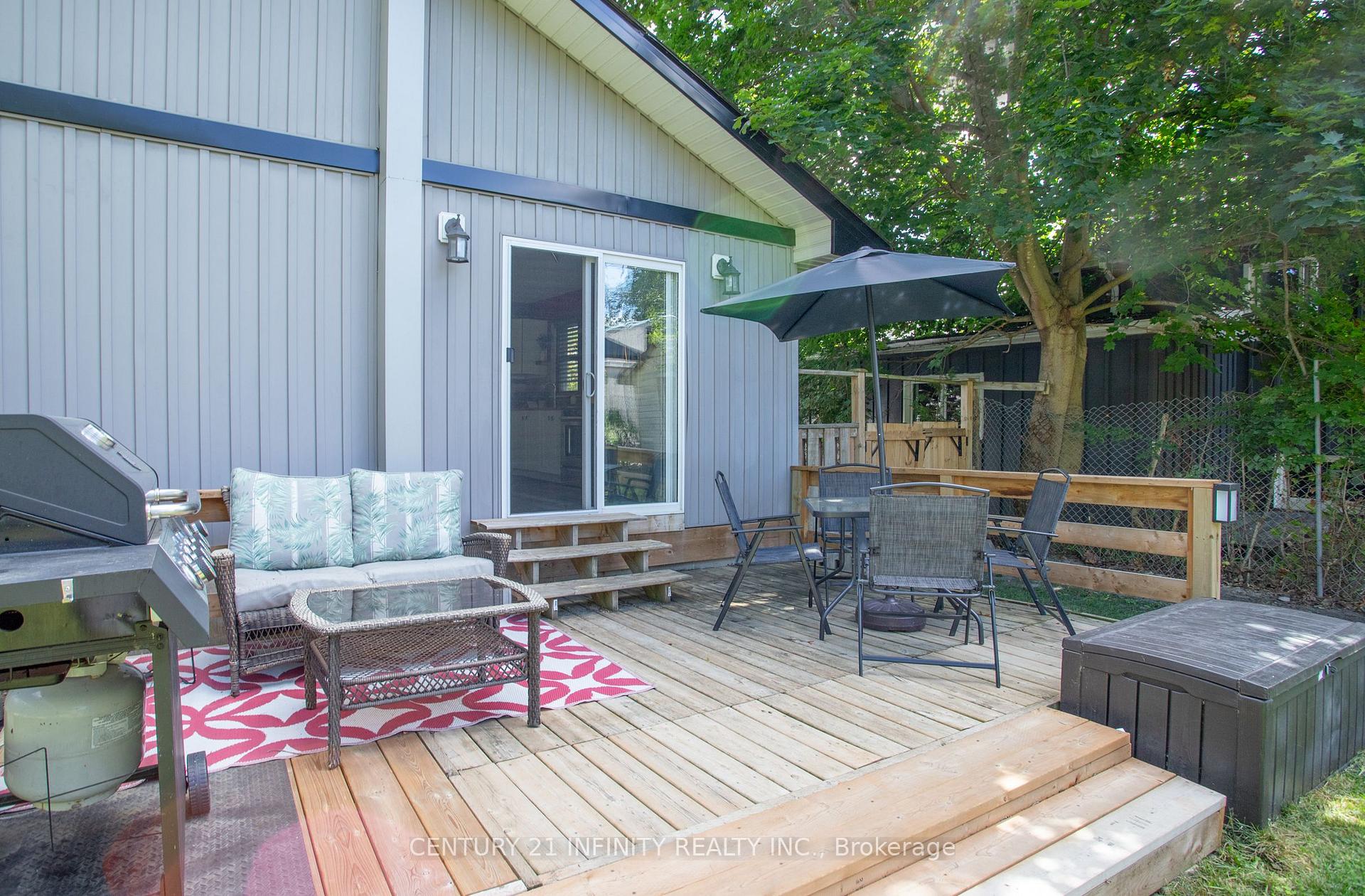 Photo 25 of 16 Park Street, Scugog, Rural Scugog — HOMEH