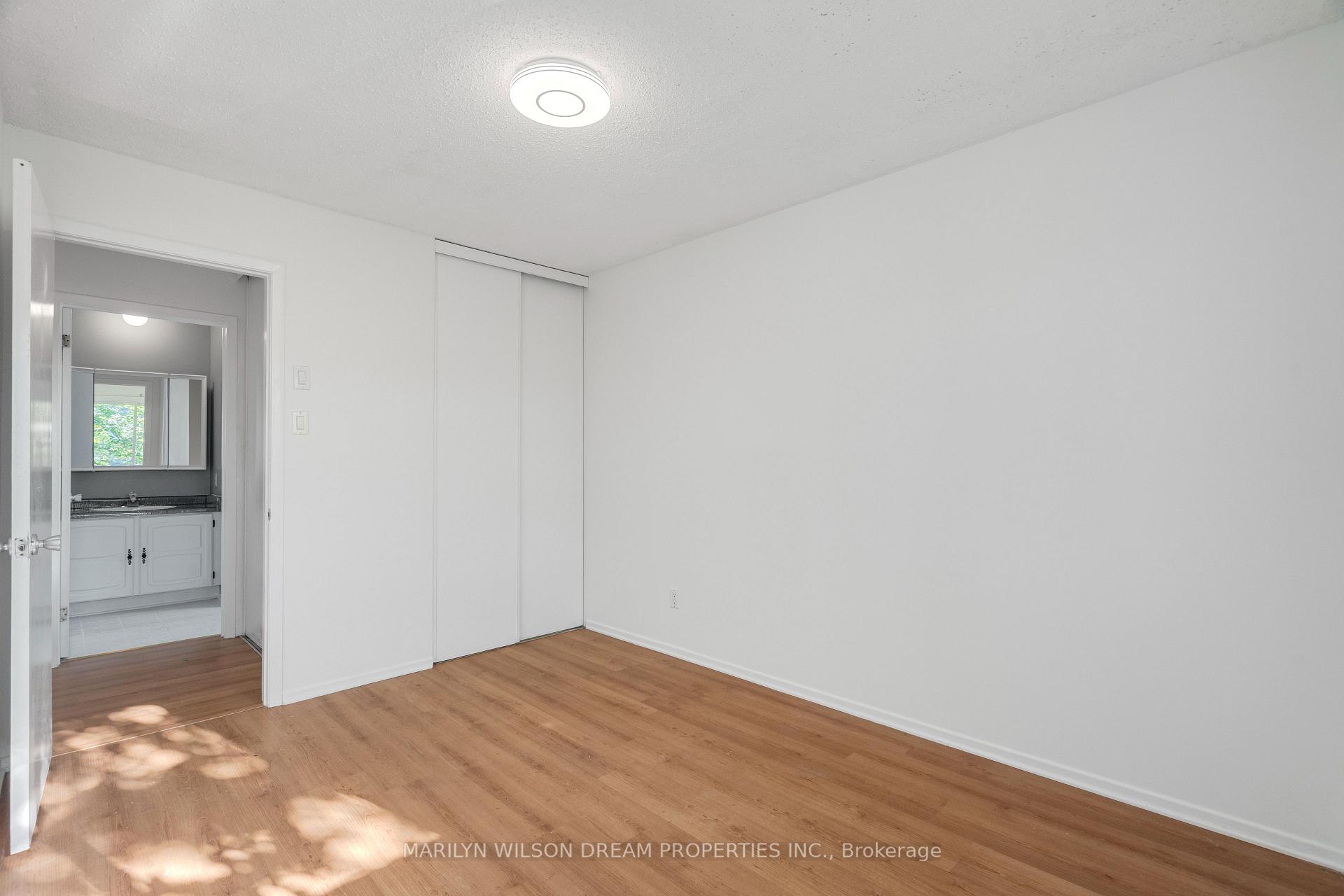 Photo 25 of 105 Chartwell Avenue, Ottawa, Craig Henry/Woodvale — HOMEH
