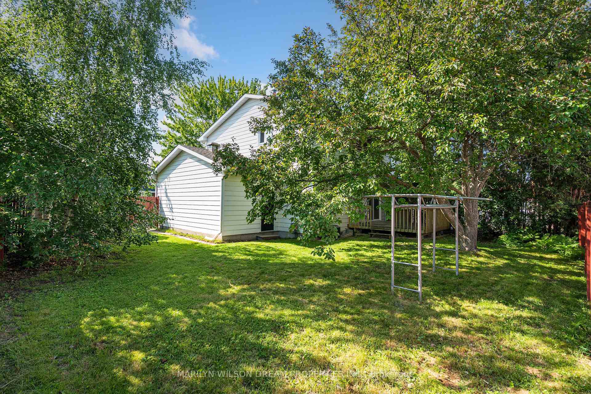 Photo 30 of 105 Chartwell Avenue, Ottawa, Craig Henry/Woodvale — HOMEH