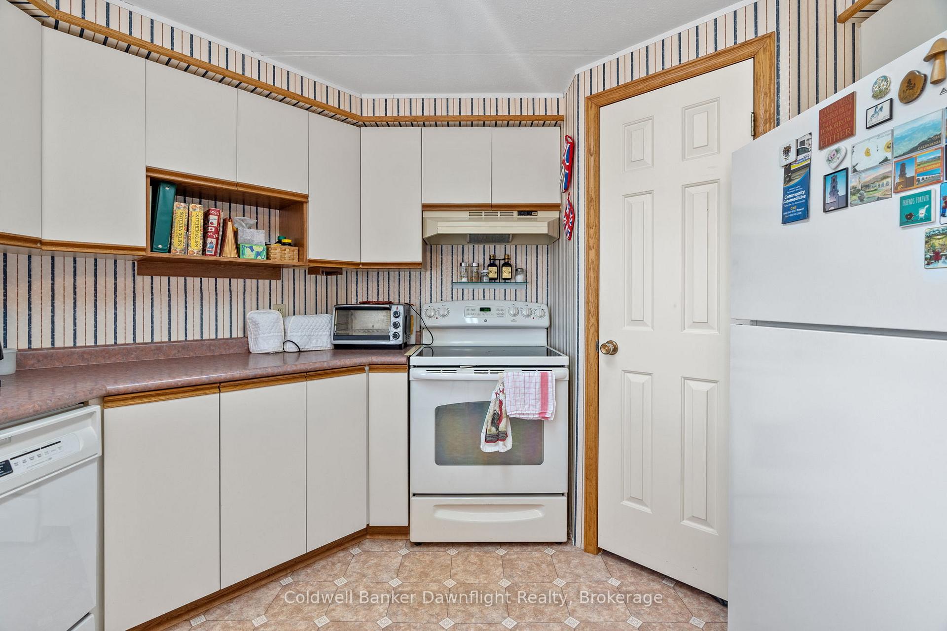 Photo 16 of 46 Redford Drive, South Huron, Exeter — HOMEH