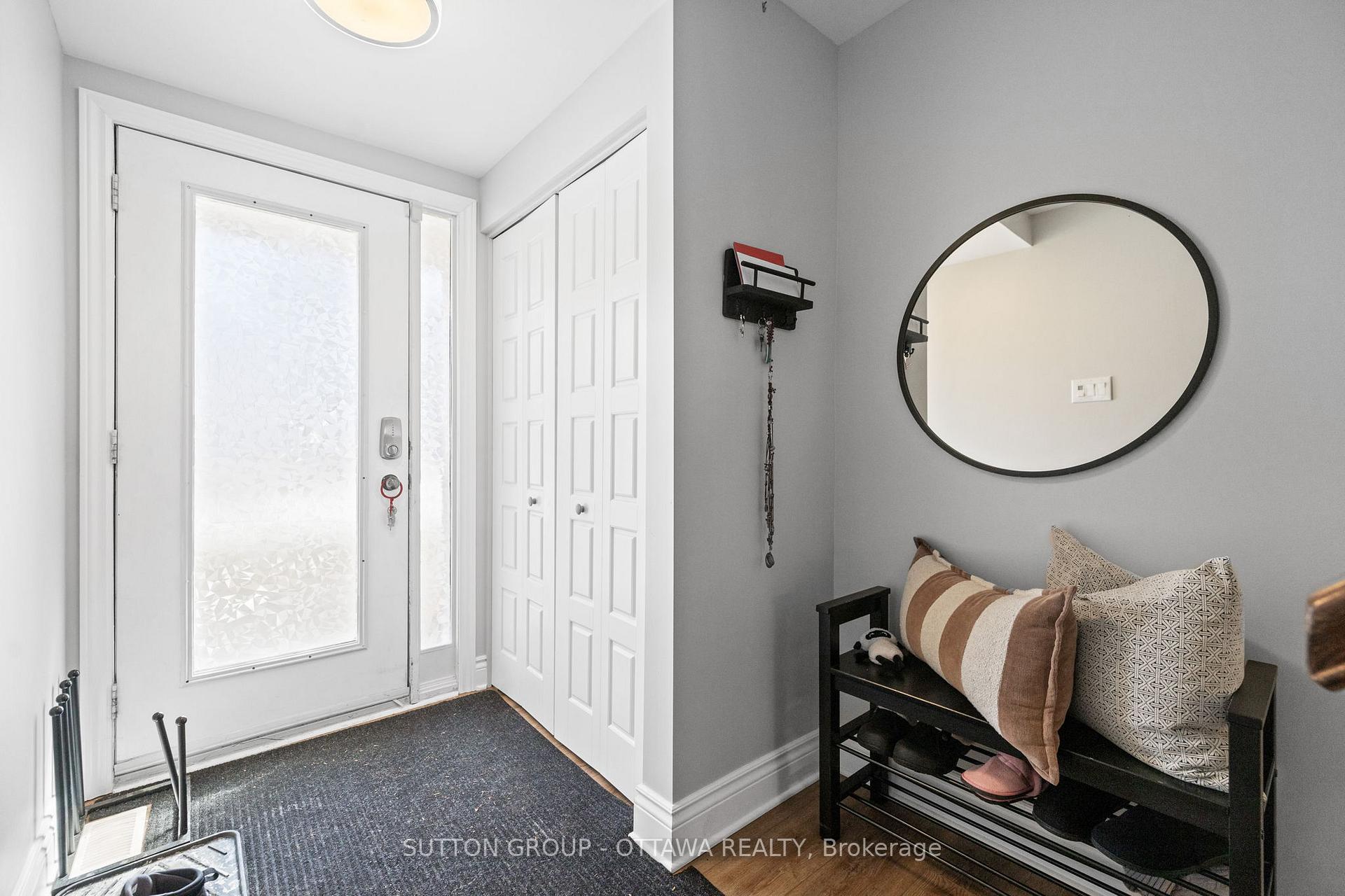 Photo 2 of 124 Monterey Drive, Ottawa, Leslie Park — HOMEH
