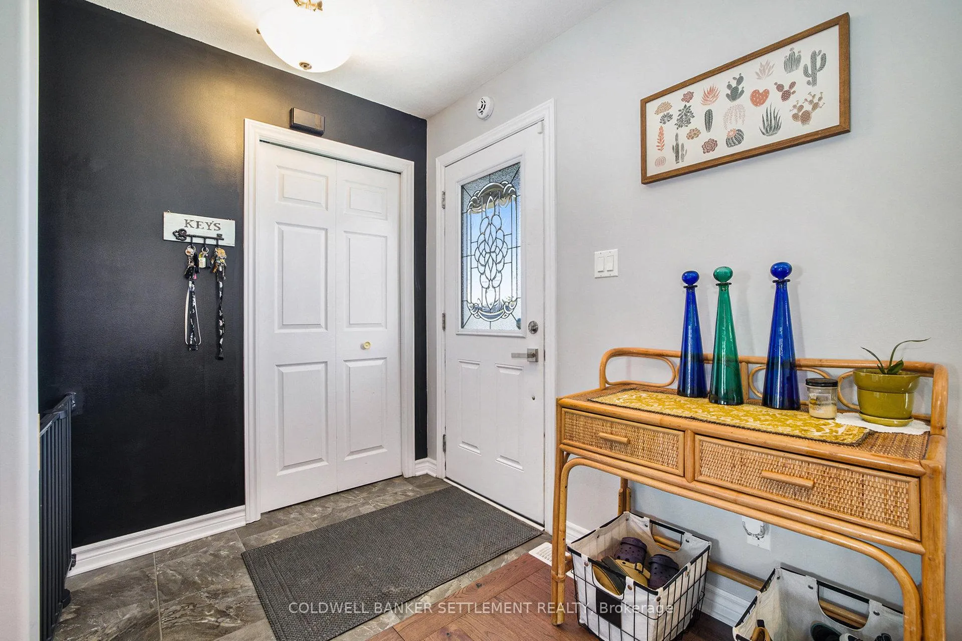 Photo 2 of 14 McDonald Street, Smiths Falls — HOMEH