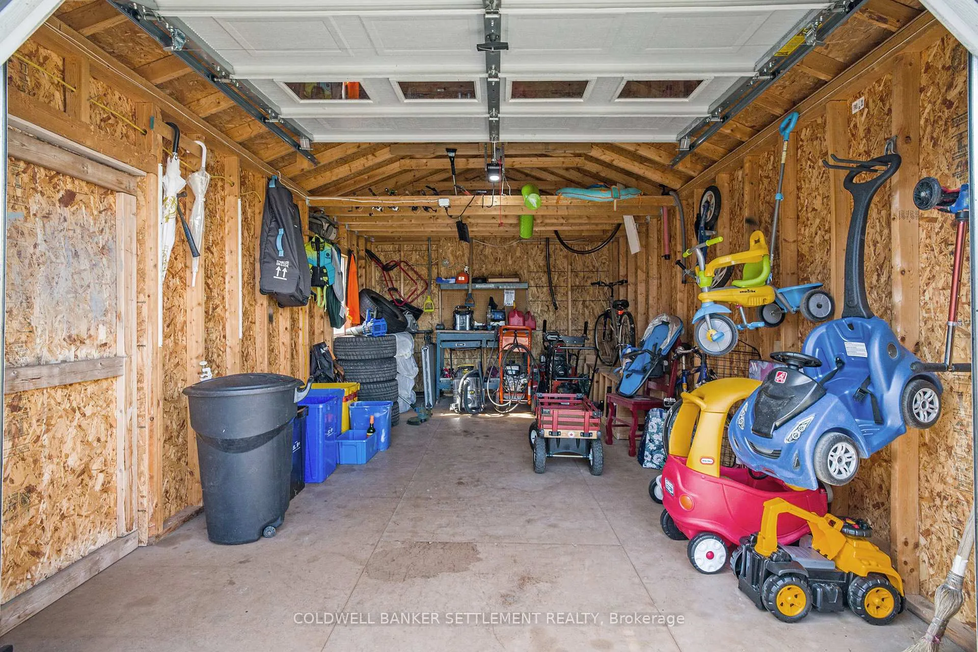 Photo 26 of 14 McDonald Street, Smiths Falls — HOMEH