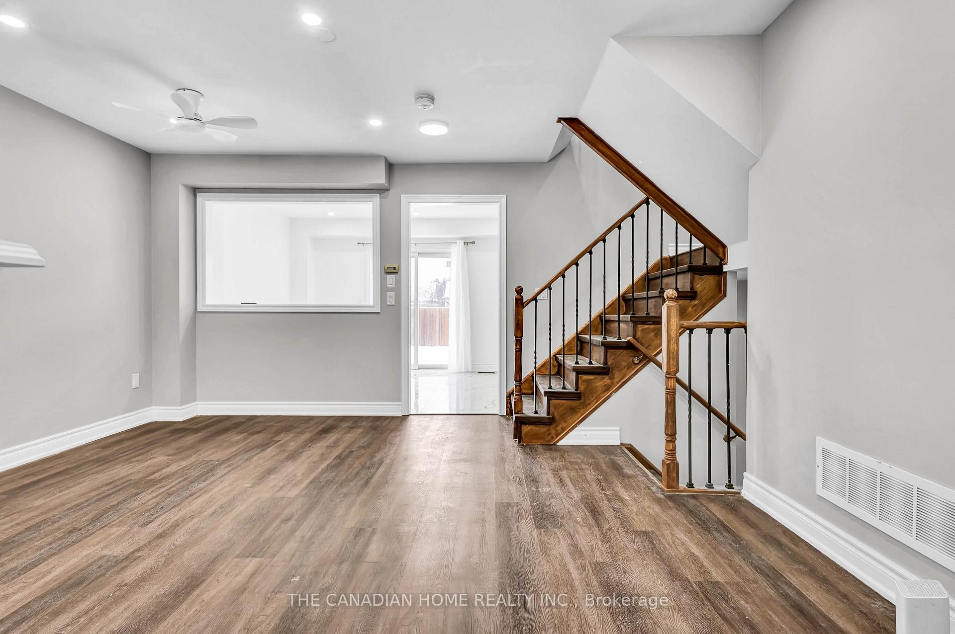 Photo 4 of 415 Orvis Crescent, Shelburne — HOMEH