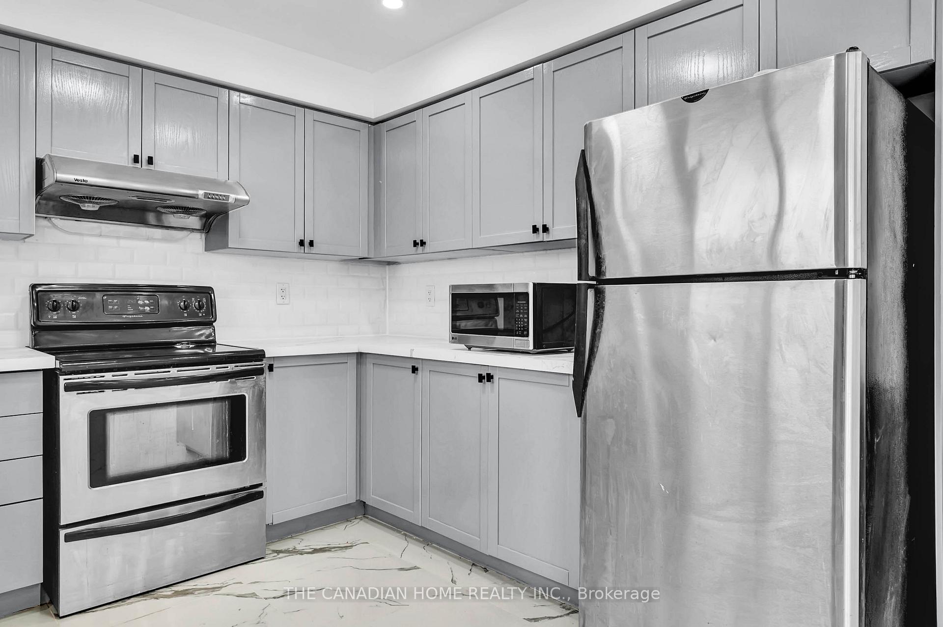 Photo 11 of 415 Orvis Crescent, Shelburne — HOMEH