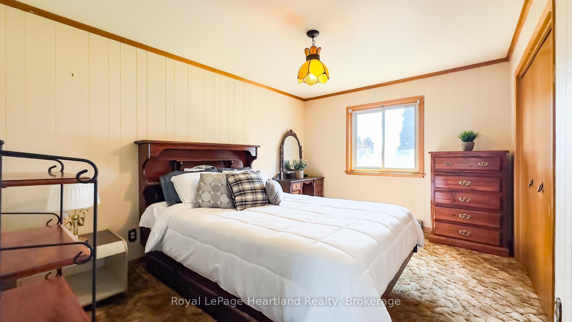Photo 14 of 42534 Kirkton Road, South Huron, Usborne — HOMEH