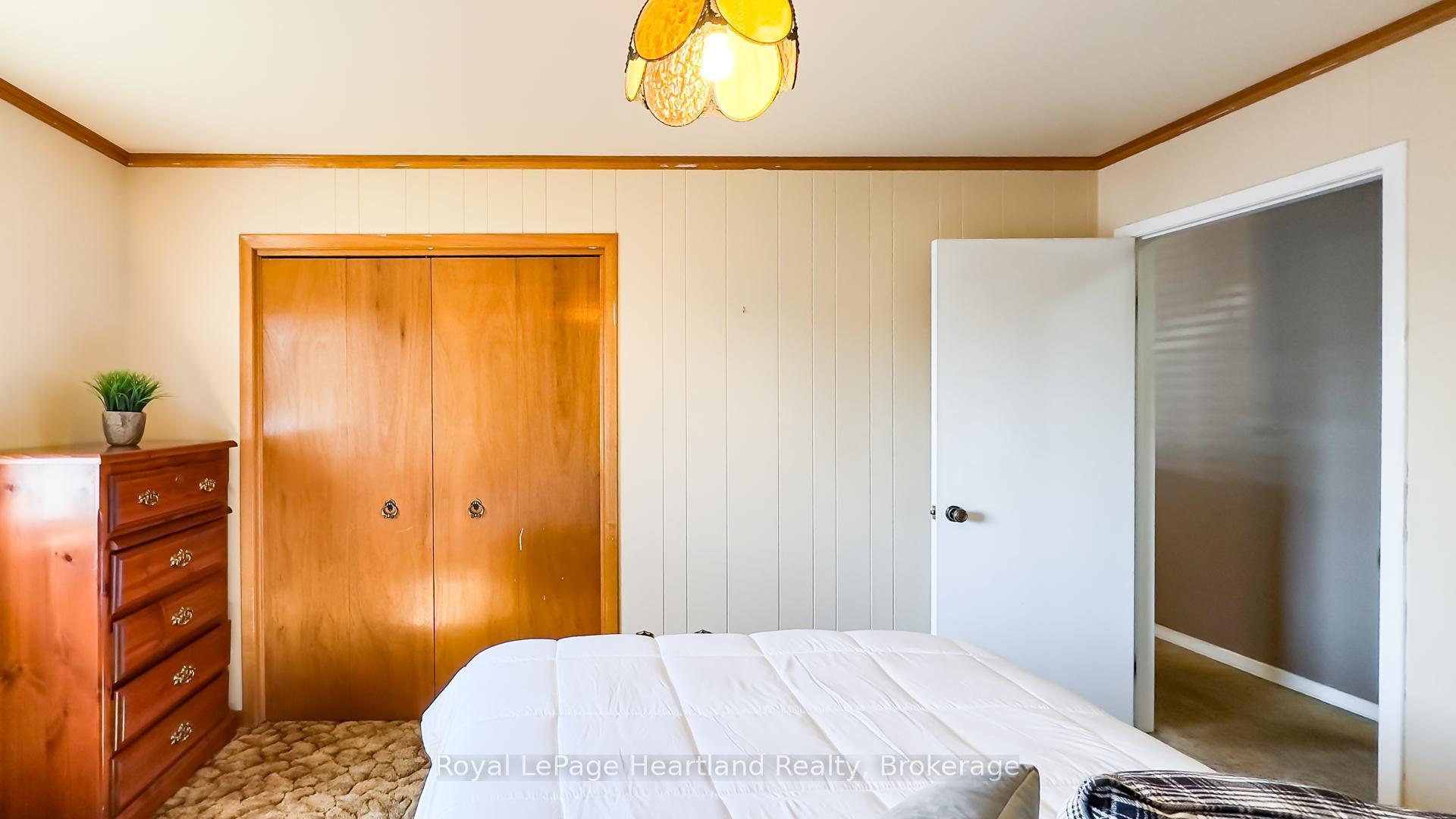 Photo 16 of 42534 Kirkton Road, South Huron, Usborne — HOMEH