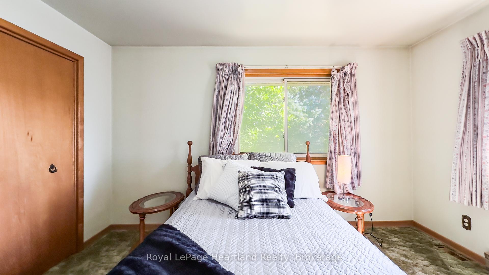 Photo 26 of 42534 Kirkton Road, South Huron, Usborne — HOMEH