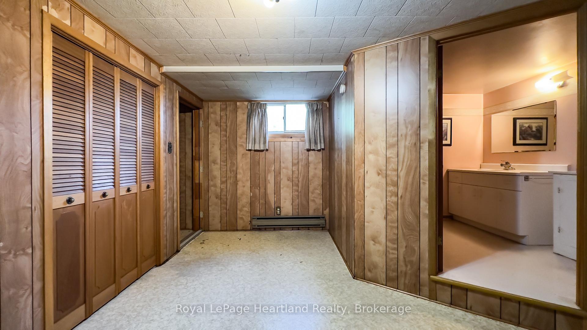 Photo 34 of 42534 Kirkton Road, South Huron, Usborne — HOMEH